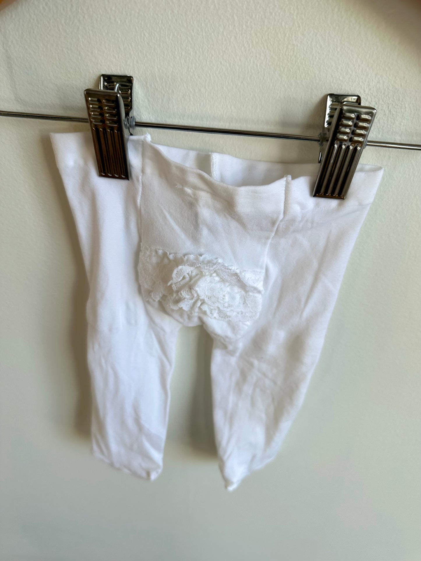 White Ruffle Tights / 0-6m