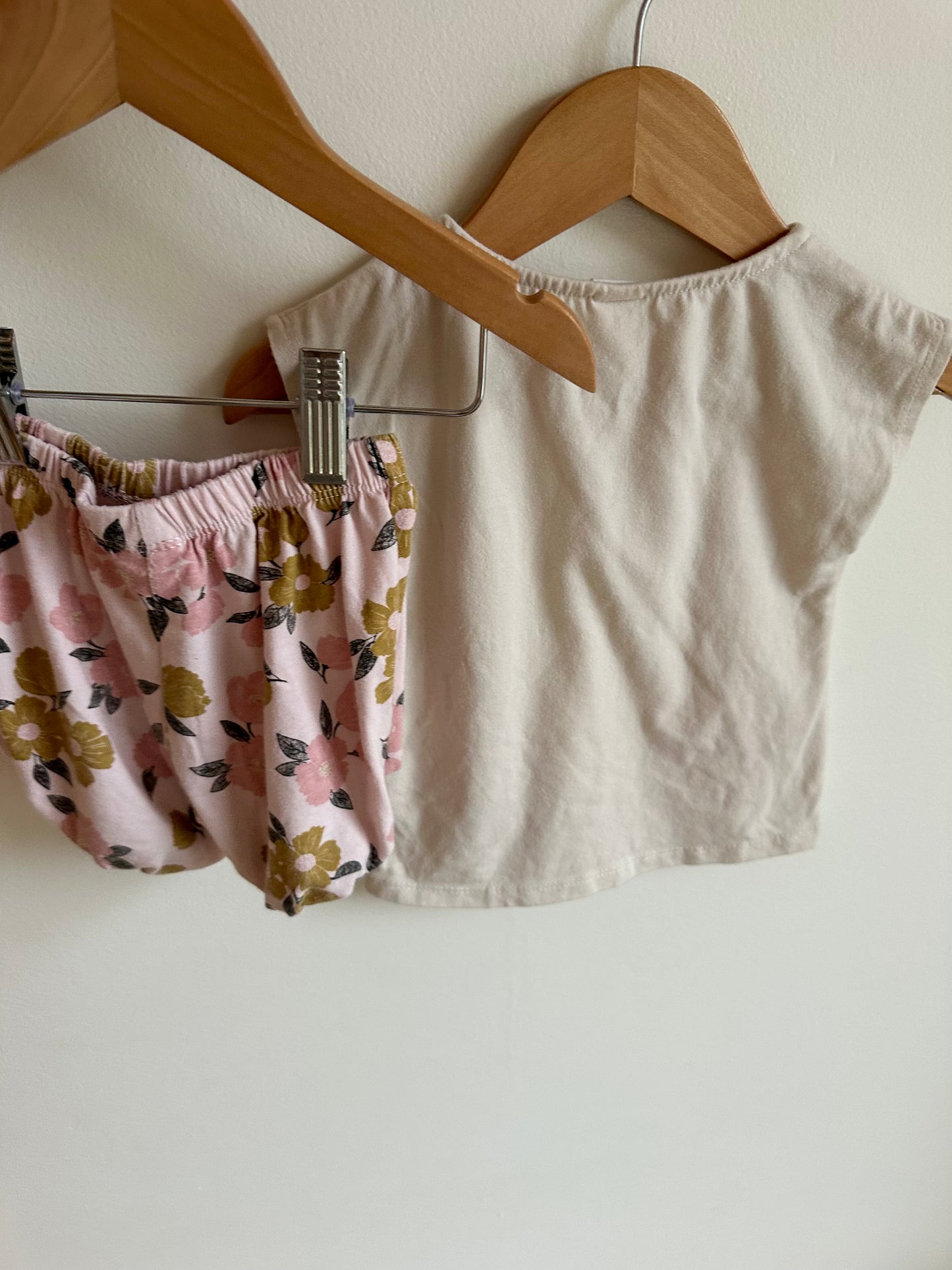 Happy Human T-shirt + Shorts / 12m