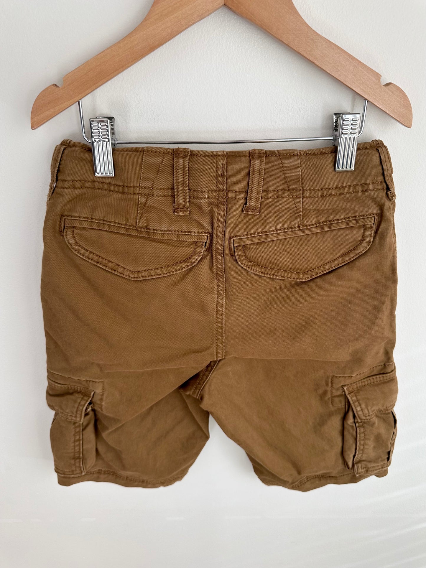 Gap Khaki Shorts / 10 years
