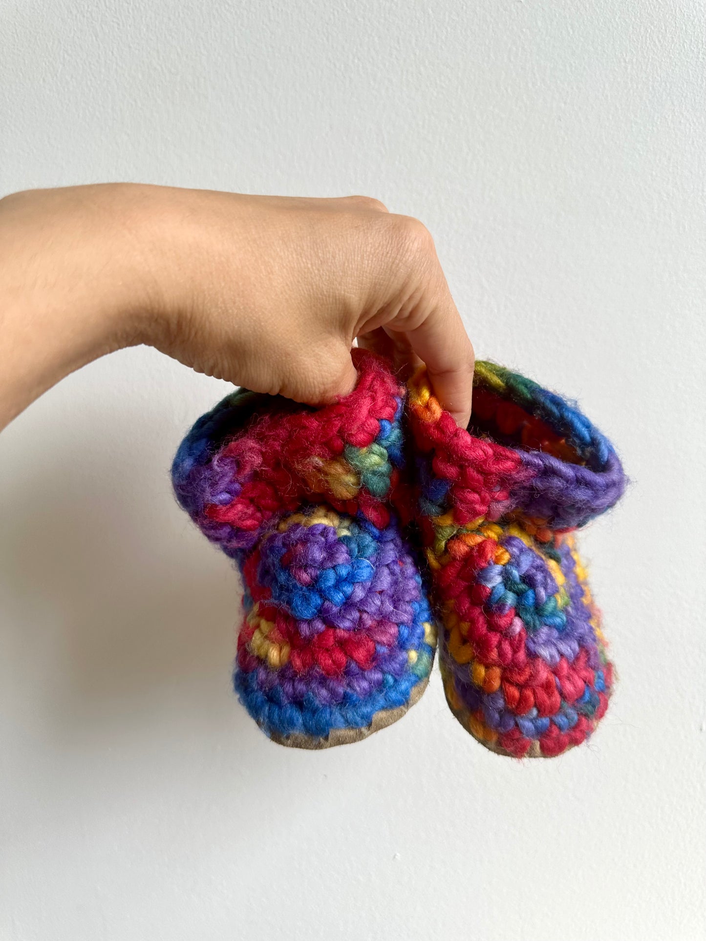 Hand Crafted Multicolour Slipper Booties (PLAY)/ 6-12m