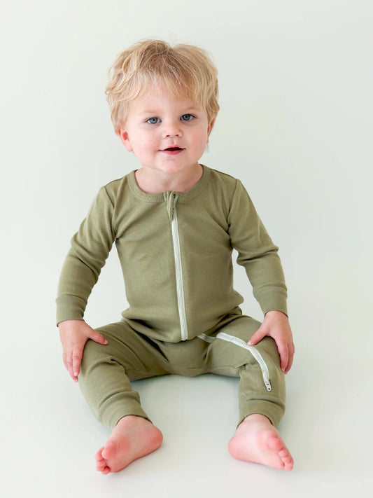 Organic Olive Long Sleeve Zip Sleeper (New Retail Item)/ 18-24m