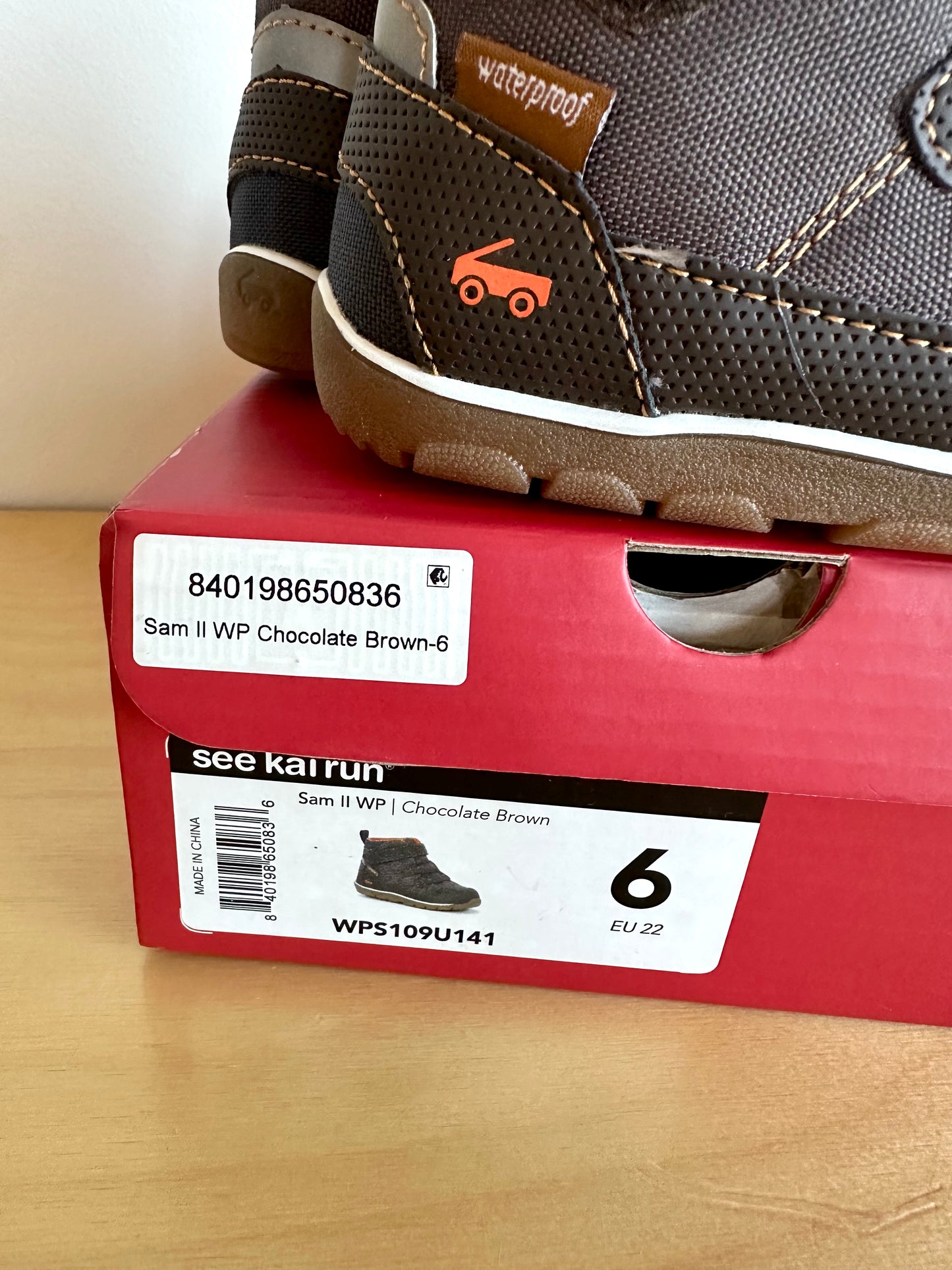See Kai Run Waterproof Brown Boots / Size 6 Toddler