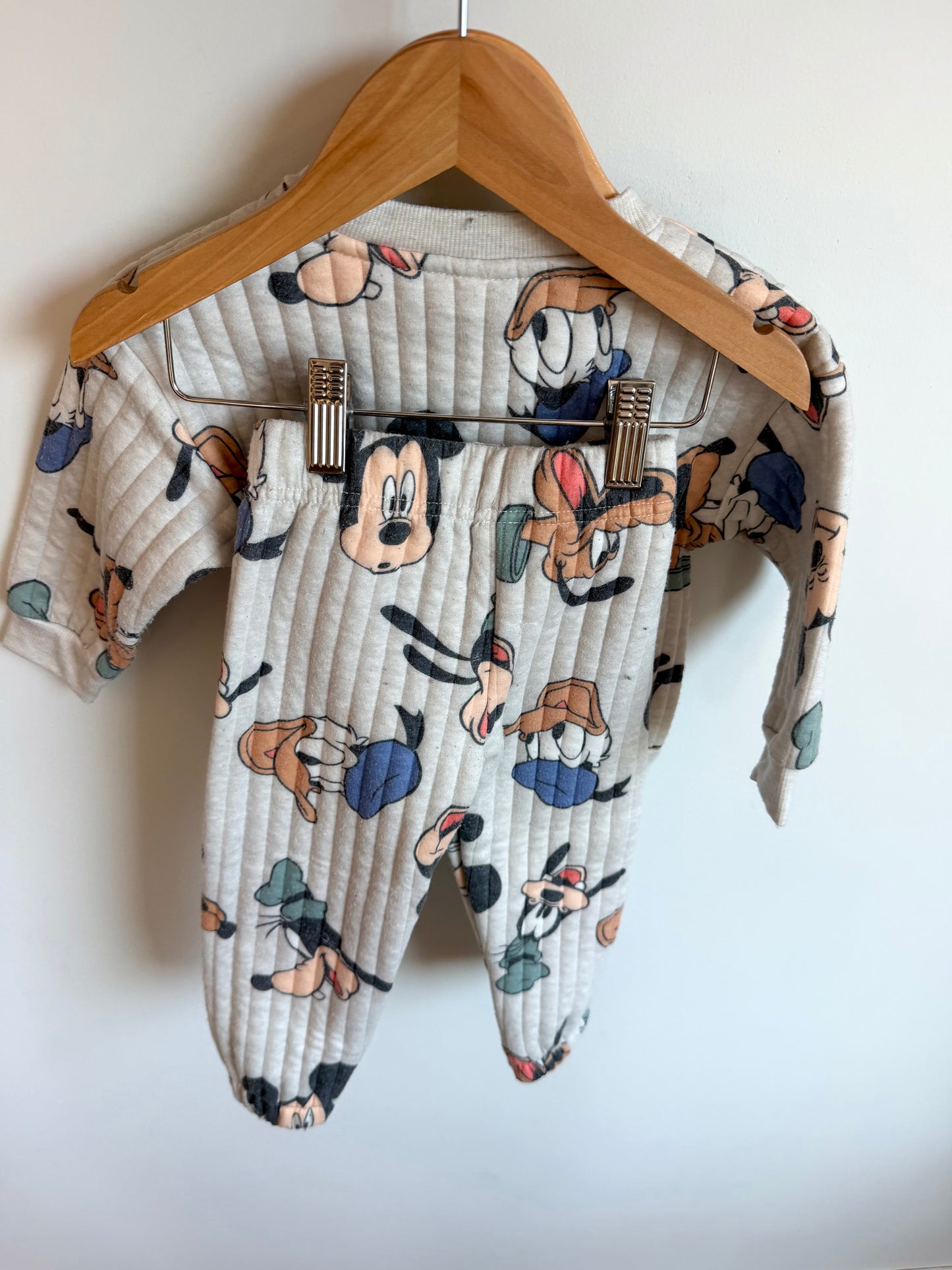 Mickey + Friends Cream Crew + Joggers Set (PLAY) / 2T
