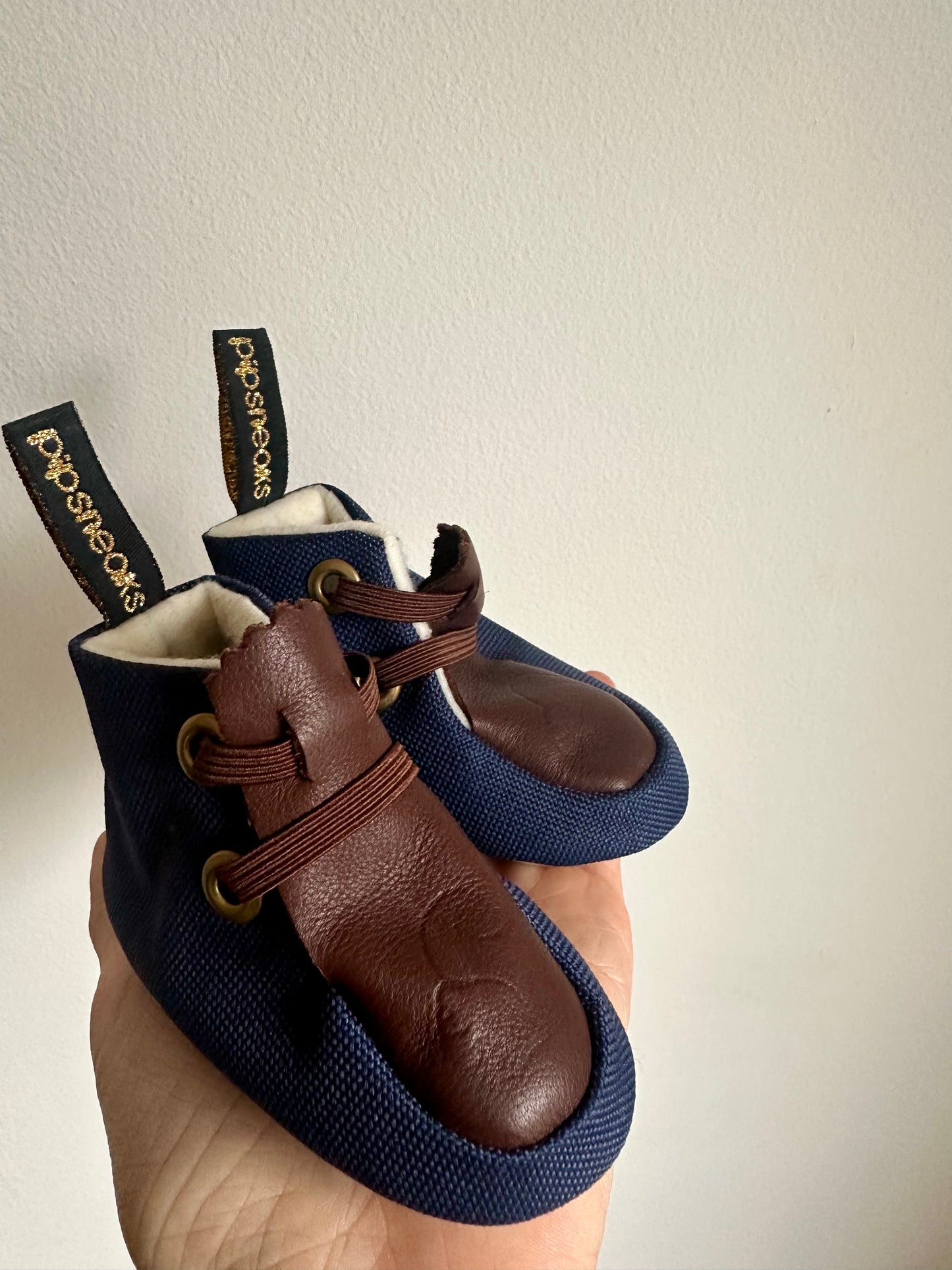 Navy + Brown Shoes / Size 1 Infant