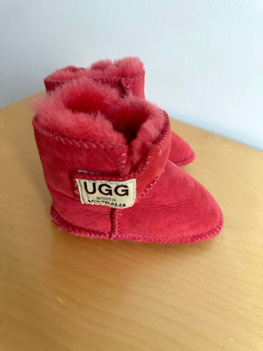 UGG Pink Suede Boots / Size 4-5 Toddler