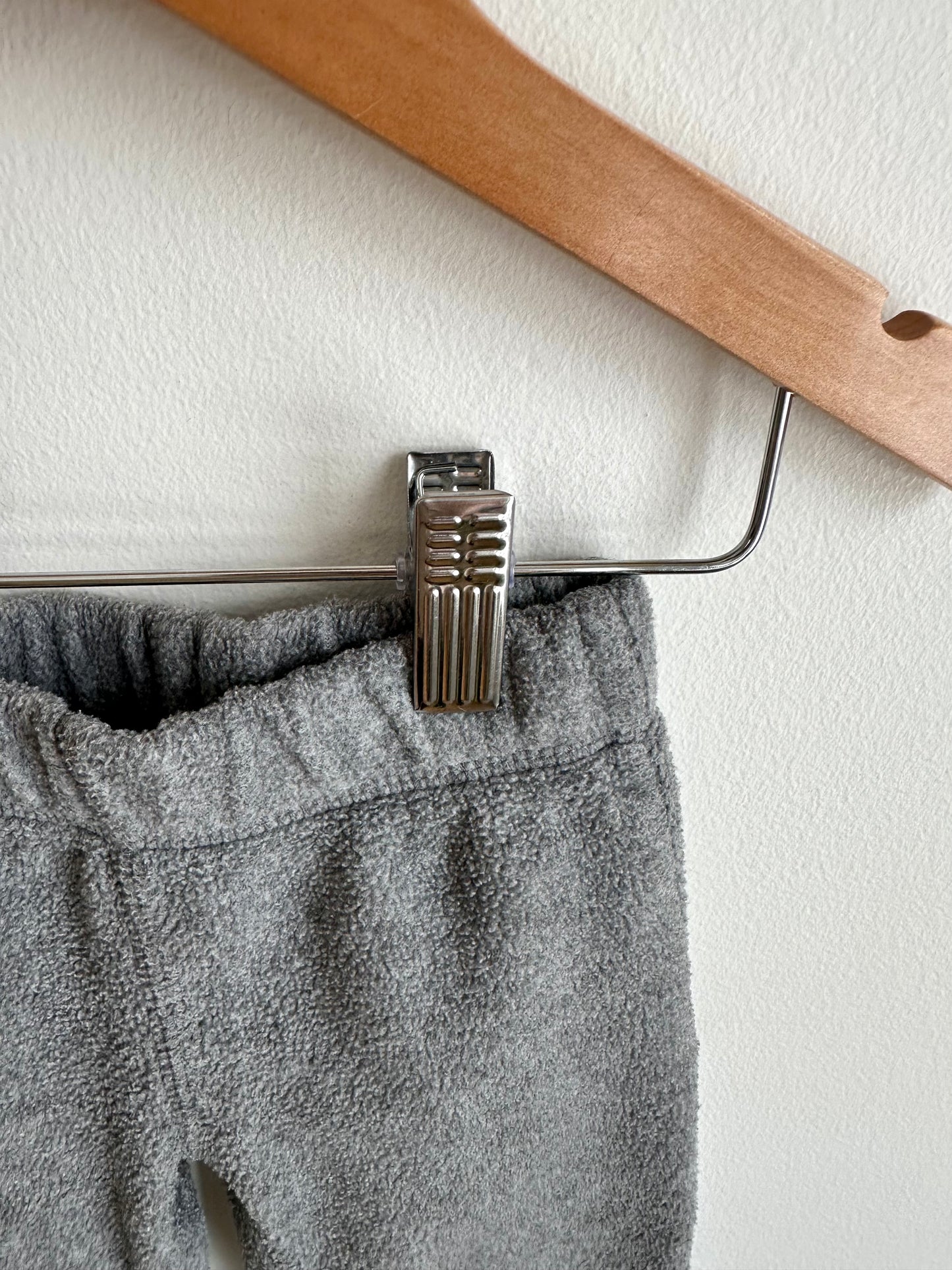 Grey Tapered Pants / 18m