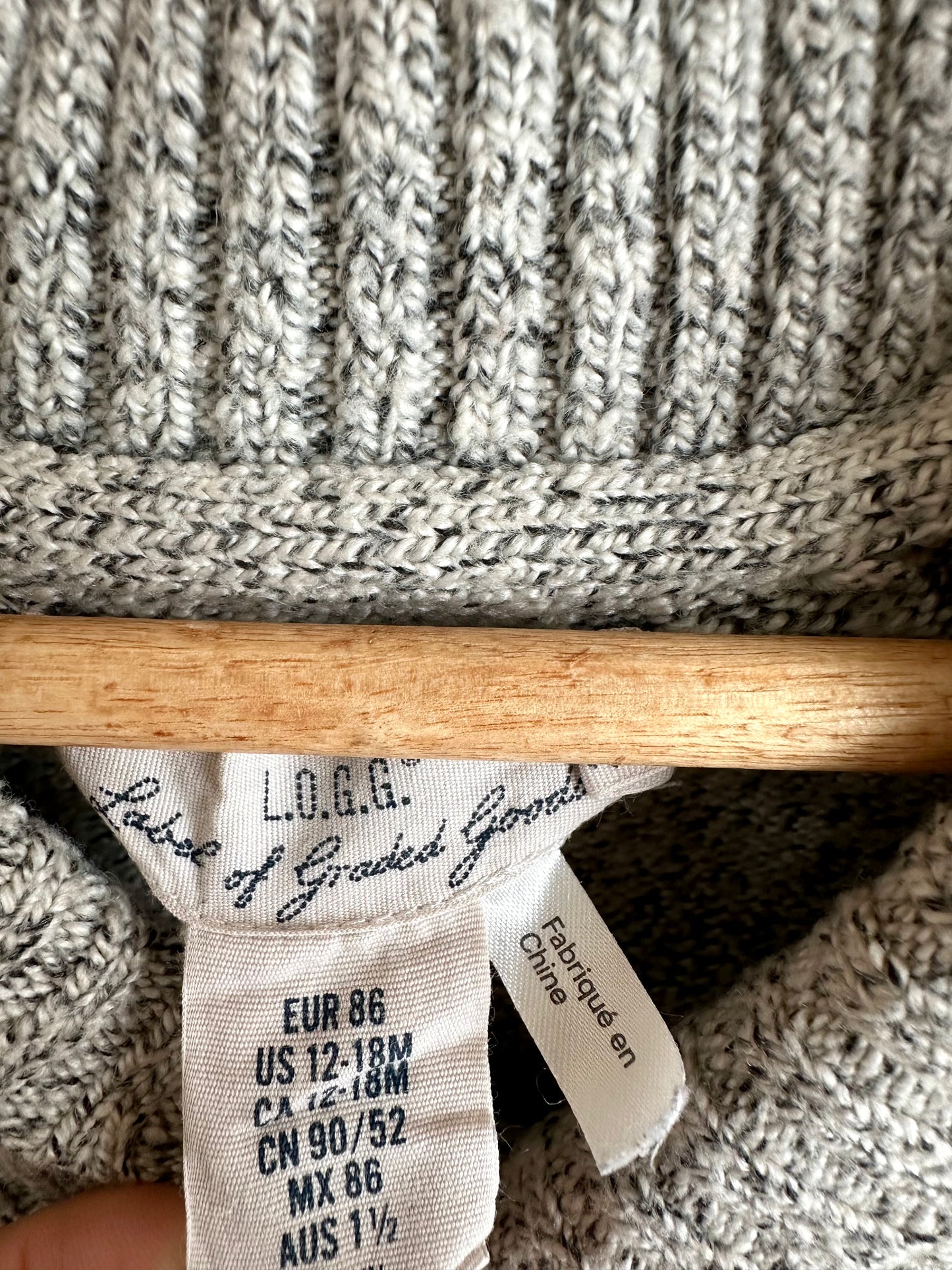 Grey Cardigan / 12-18m