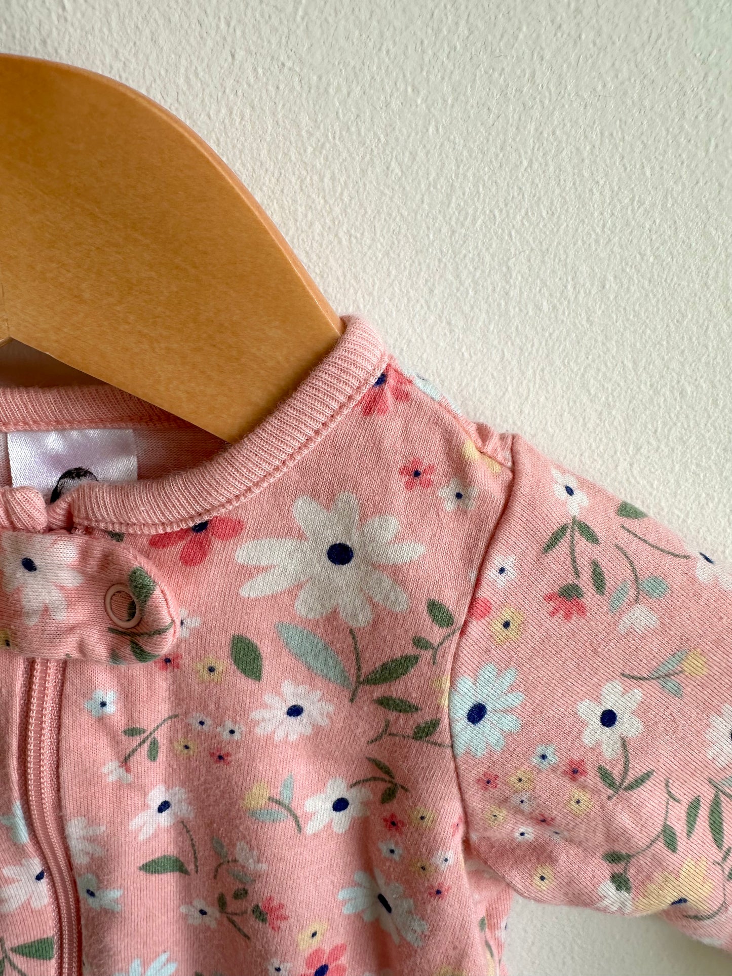 Pink Floral Footed Sleeper / 0-3m