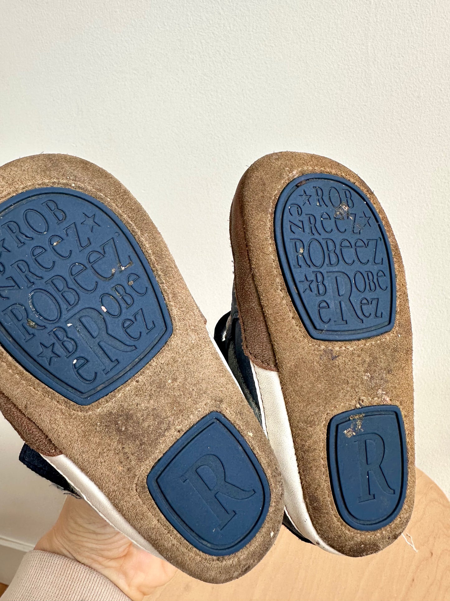 Robeez Blue Denim Like Shoes / 18-24m
