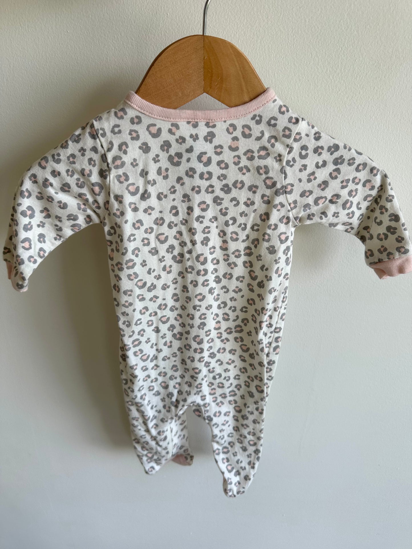 Animal Print with Pink Trim Sleeper / 0-3m