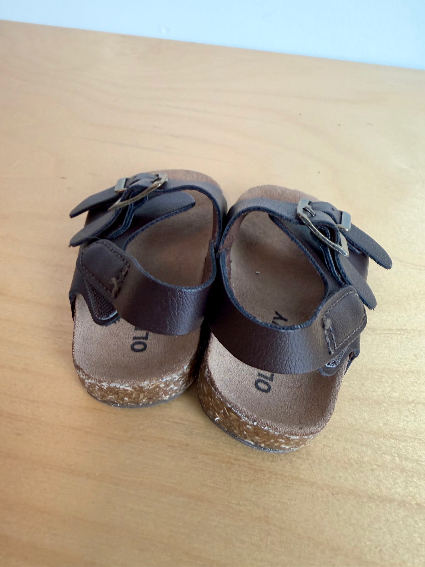 Brown Double Strap Baby Sandals / 3-6m