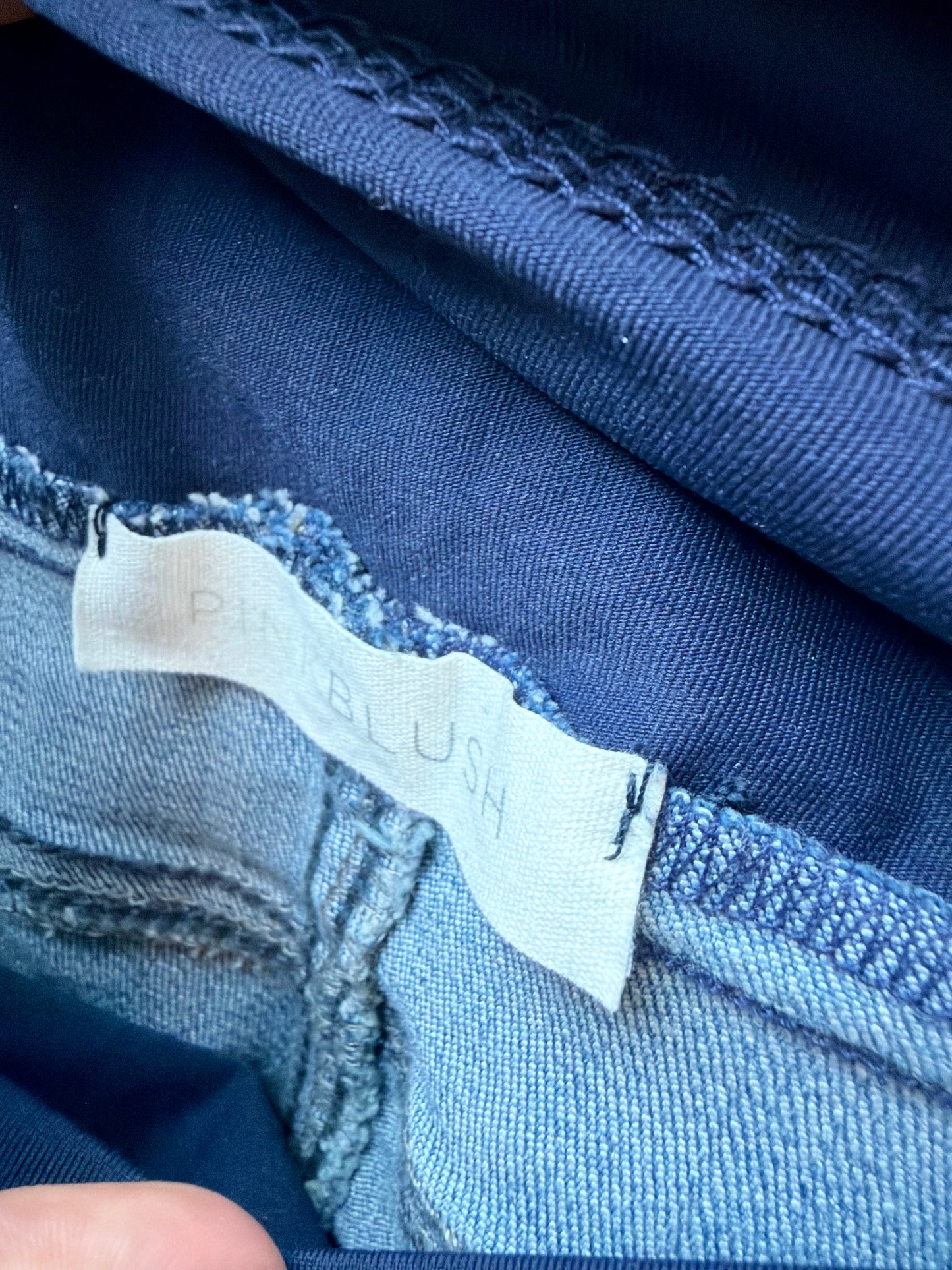 Light Distressed Denim Stretch Maternity Jeggings / 30 (Large)