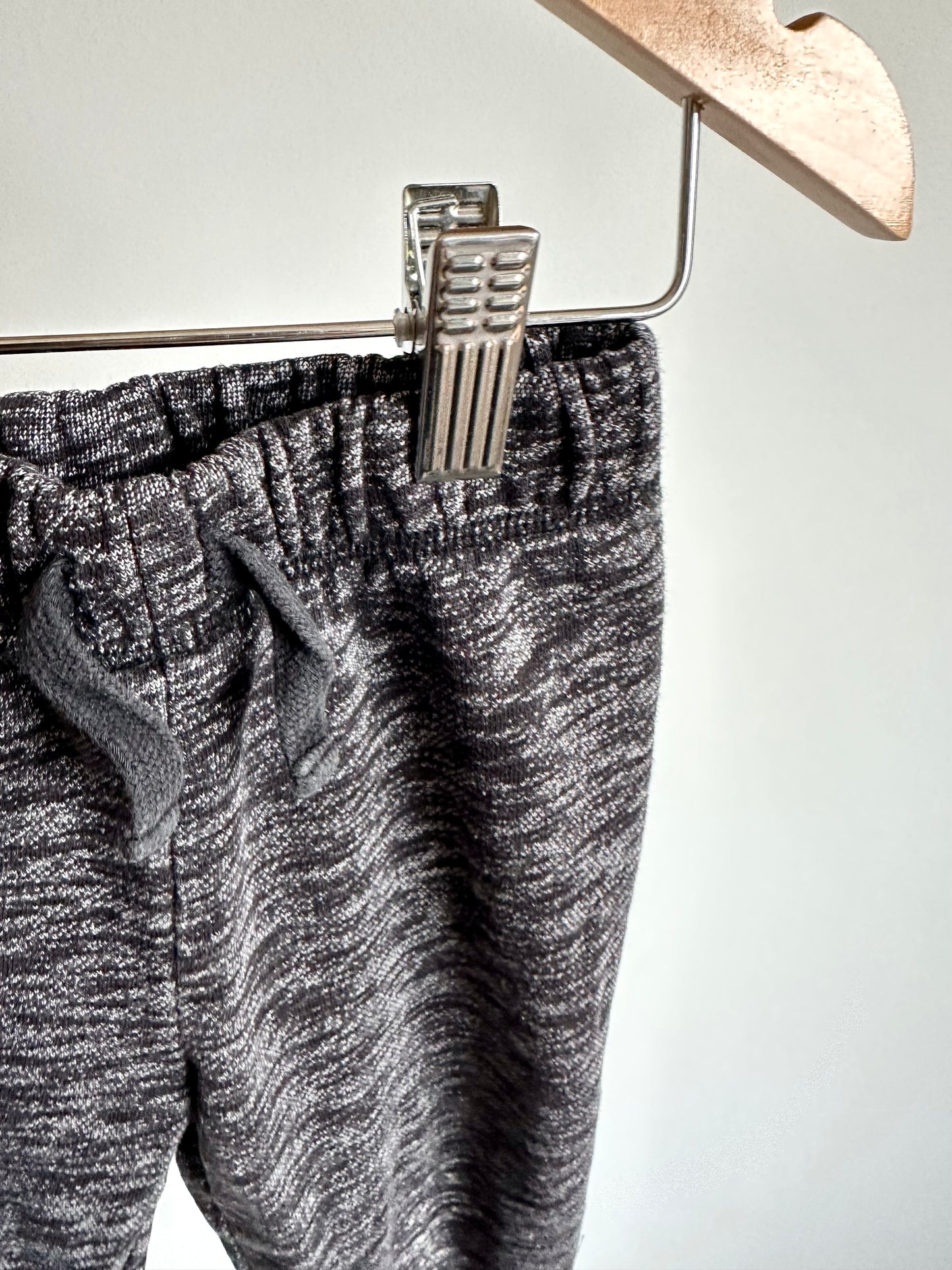 Black Tapered Joggers/ 2T