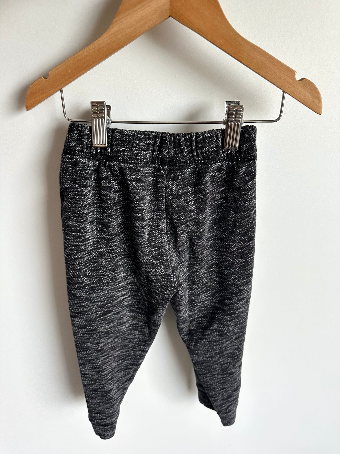 Black Tapered Joggers/ 2T