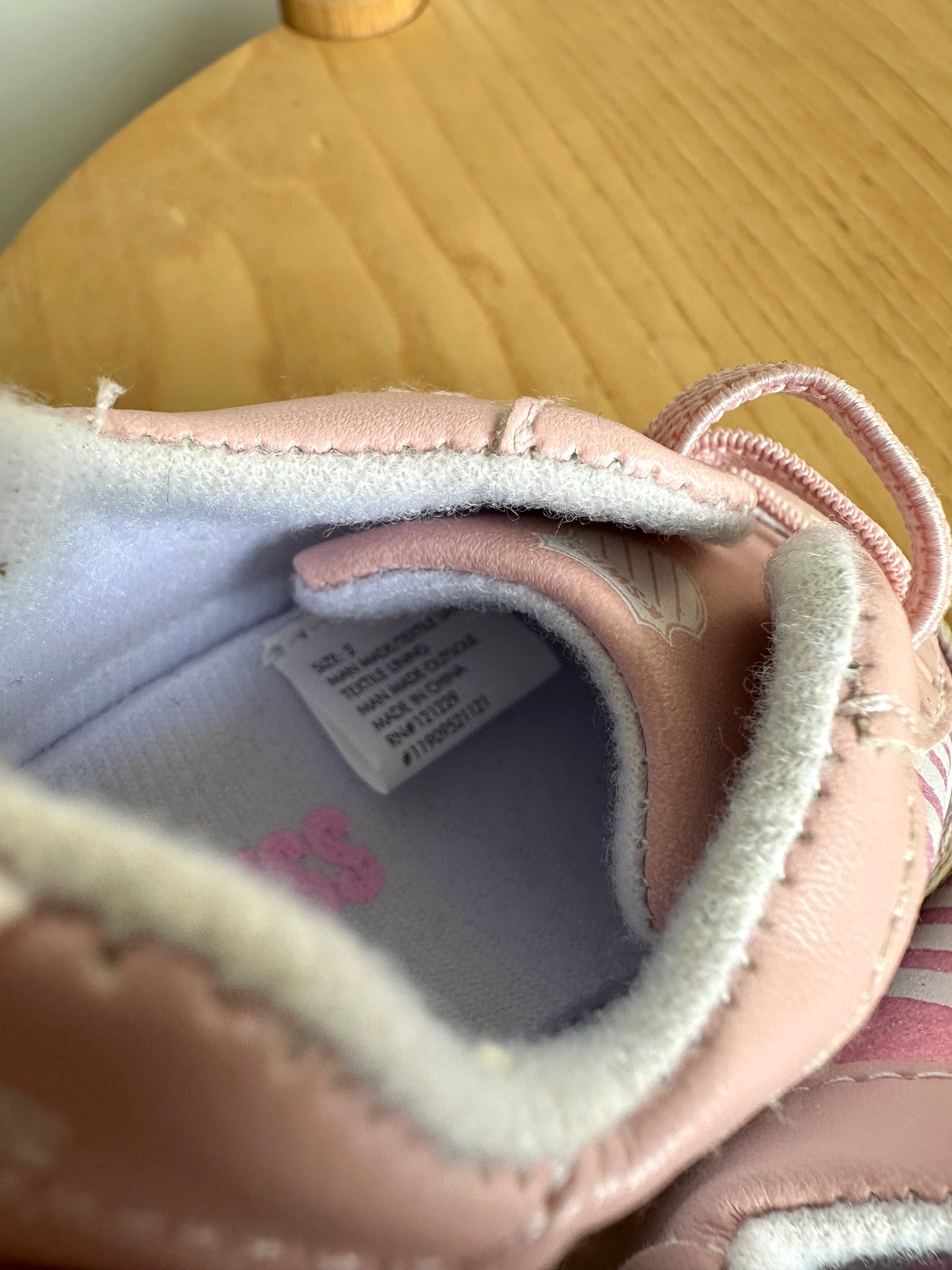 Sneakers Green + Pink Shoes / Size 2 Infant