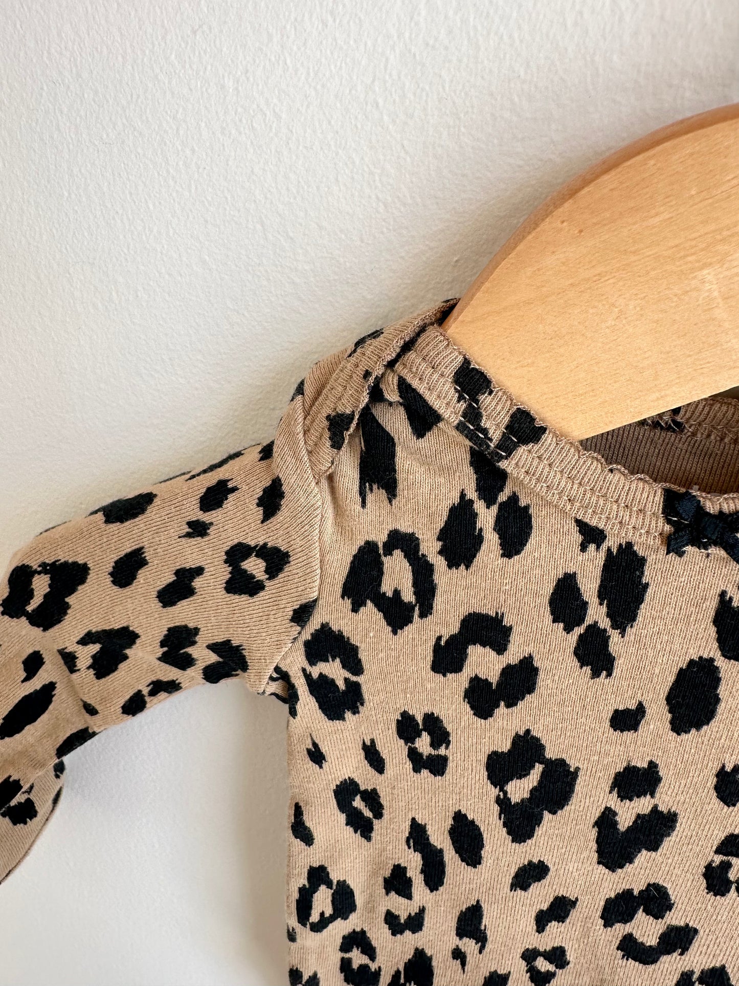 Newborn Animal Print Bodysuit / 0m