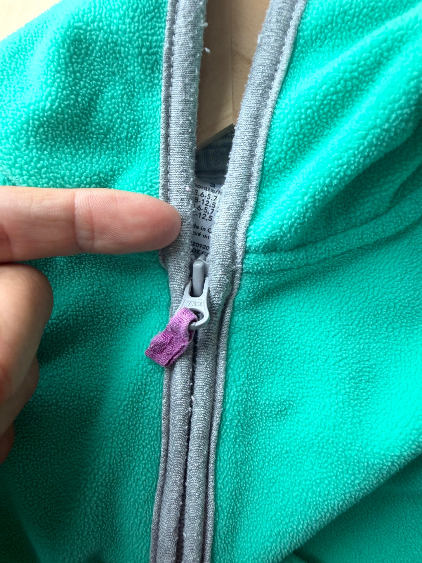 Green Heart Zippered Sweater / 3m