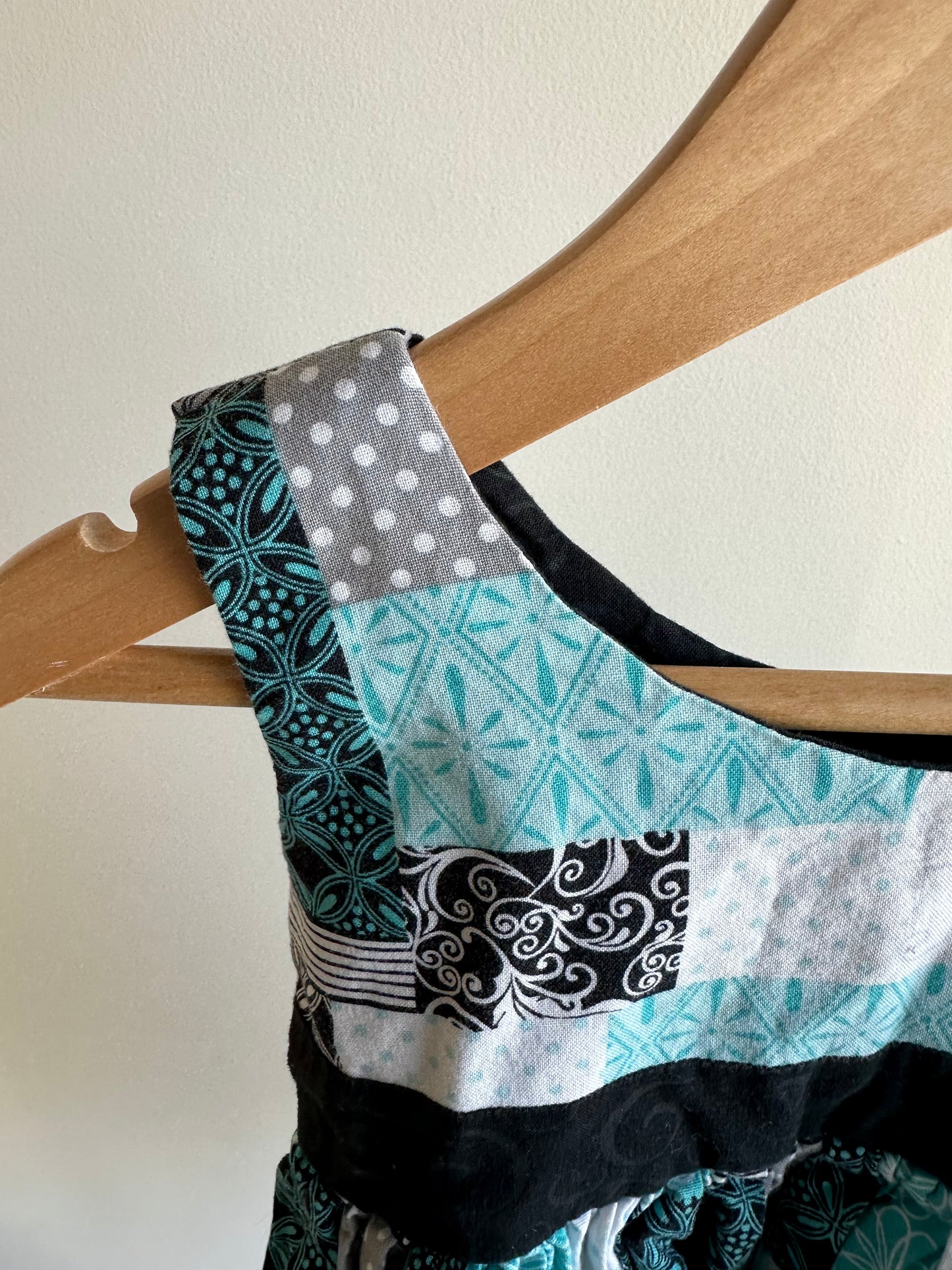 Quilted Design Dress / 24m