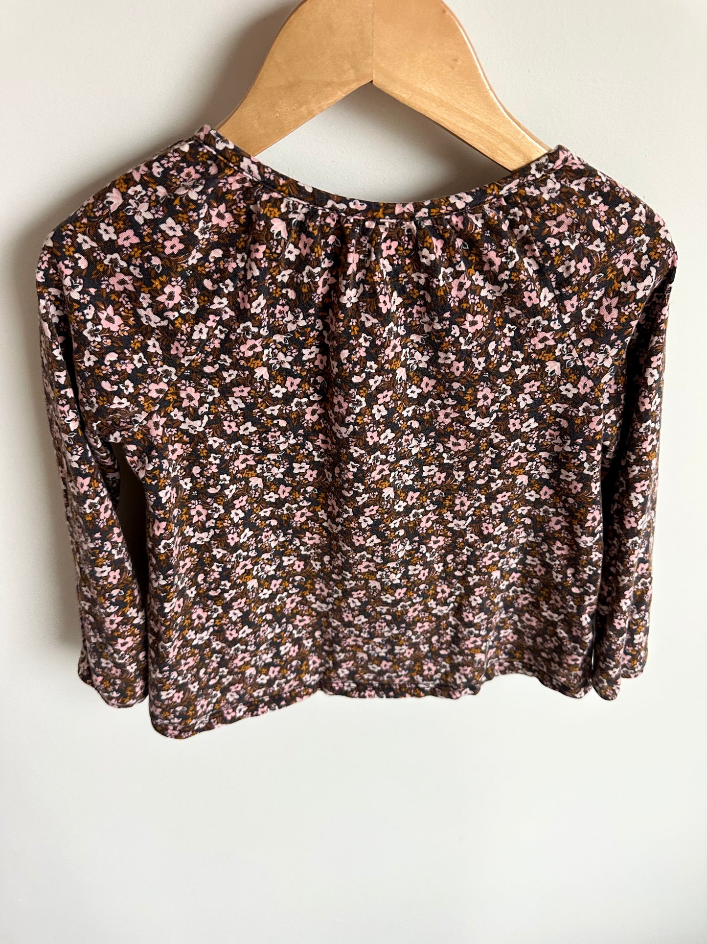 Floral Cluster Long Sleeve Top / 5-6 years