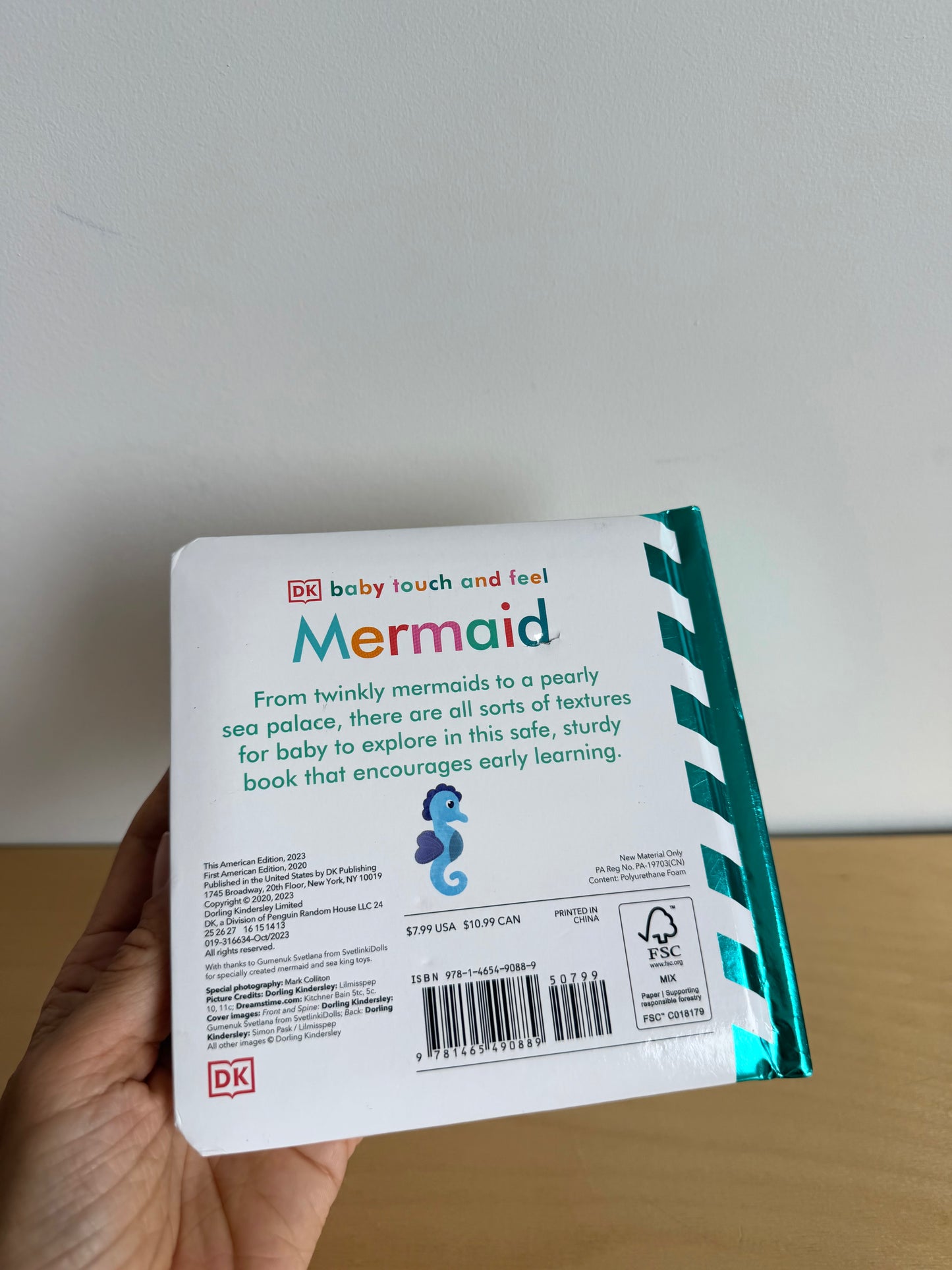 Touch + Feel Mermaid Board Book / 0-2 years