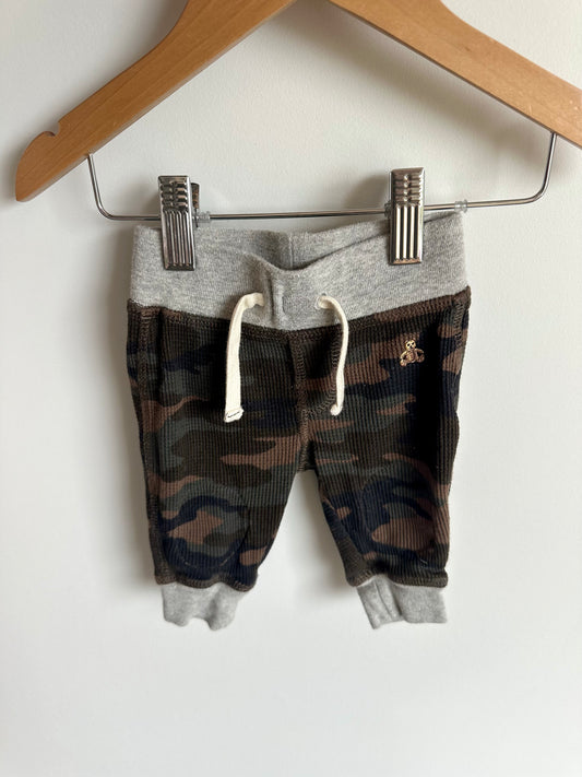 Gap Camo Knee Patch Joggers / 0-3m