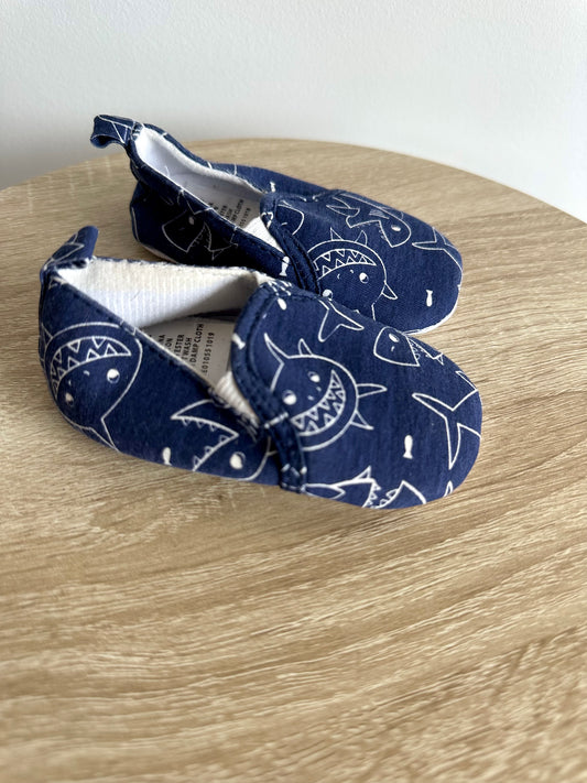 Shark Navy Shoes / 6-12m
