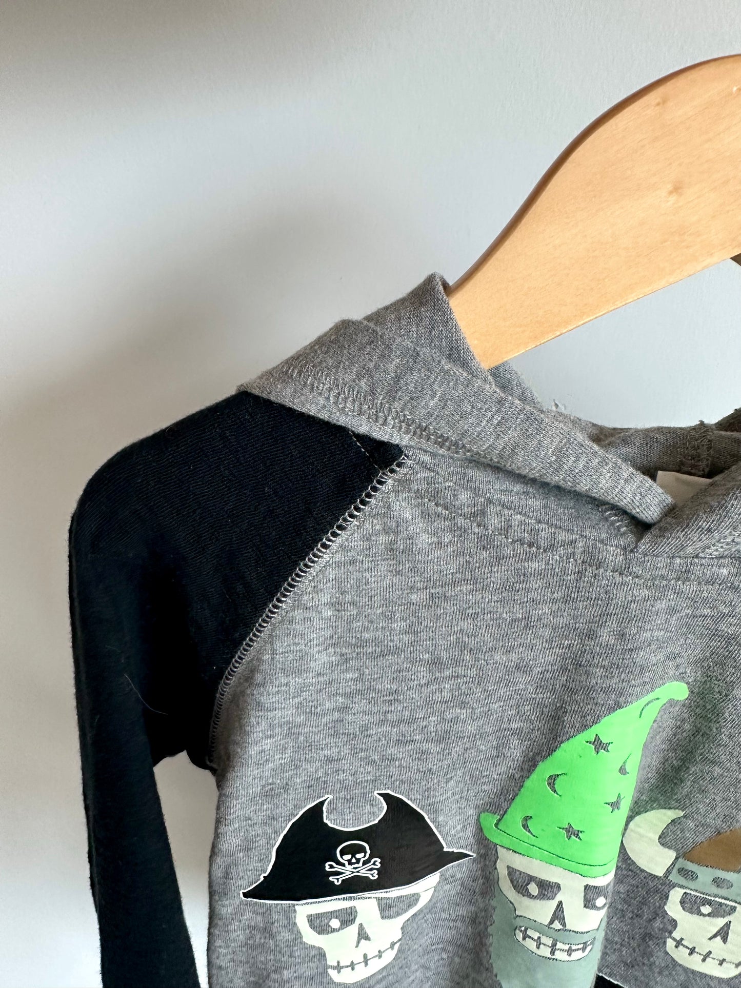 Skull Faces Hoodie Top / 3T