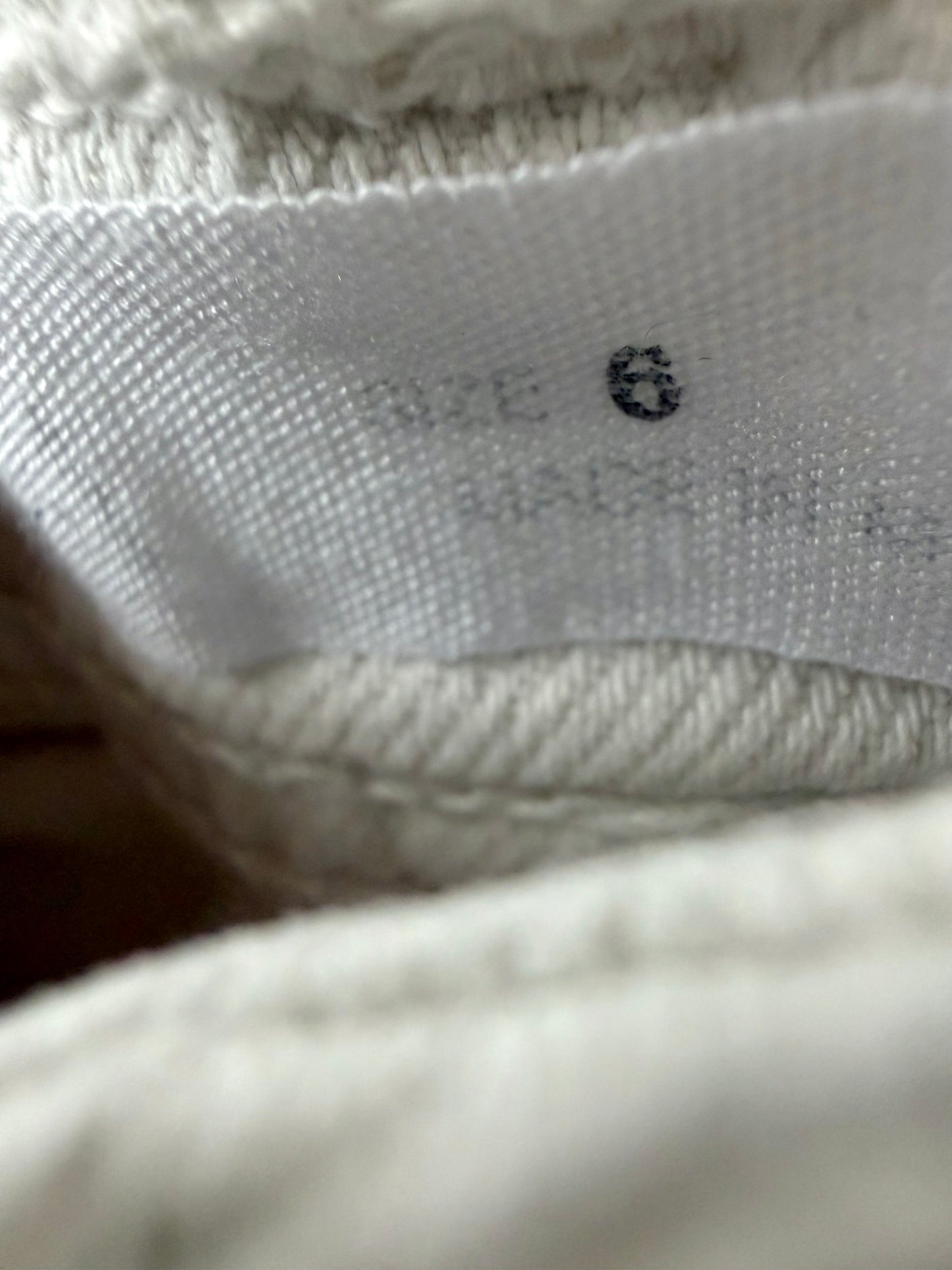 Zara White Denim Wide Legs Jeans / 6 years
