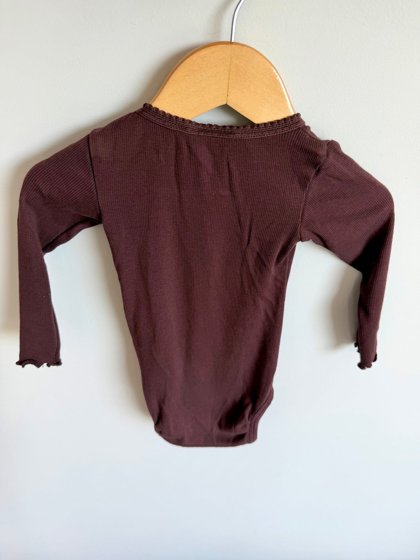 Wheat Plum Ribbed Bodysuit / 12m