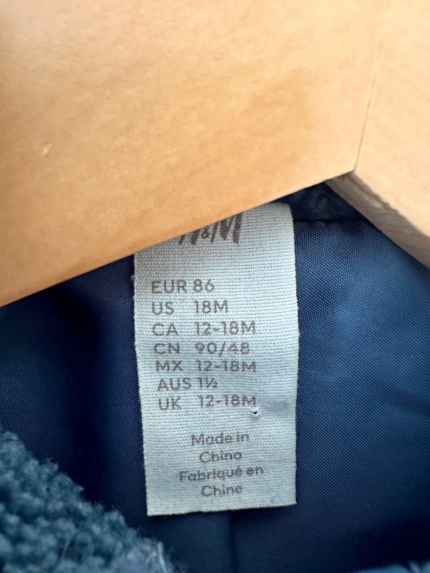 H&M Fleece Zippered Sweater / 12-18m
