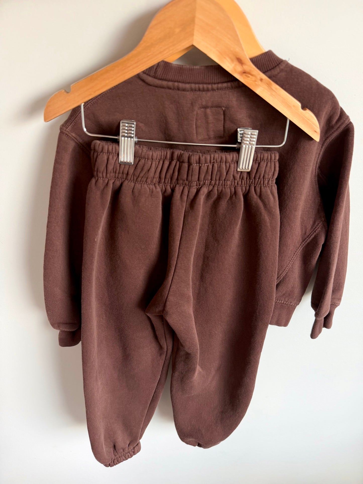 Zara Brown Sweater + Sweatpants Set / 6-7 years