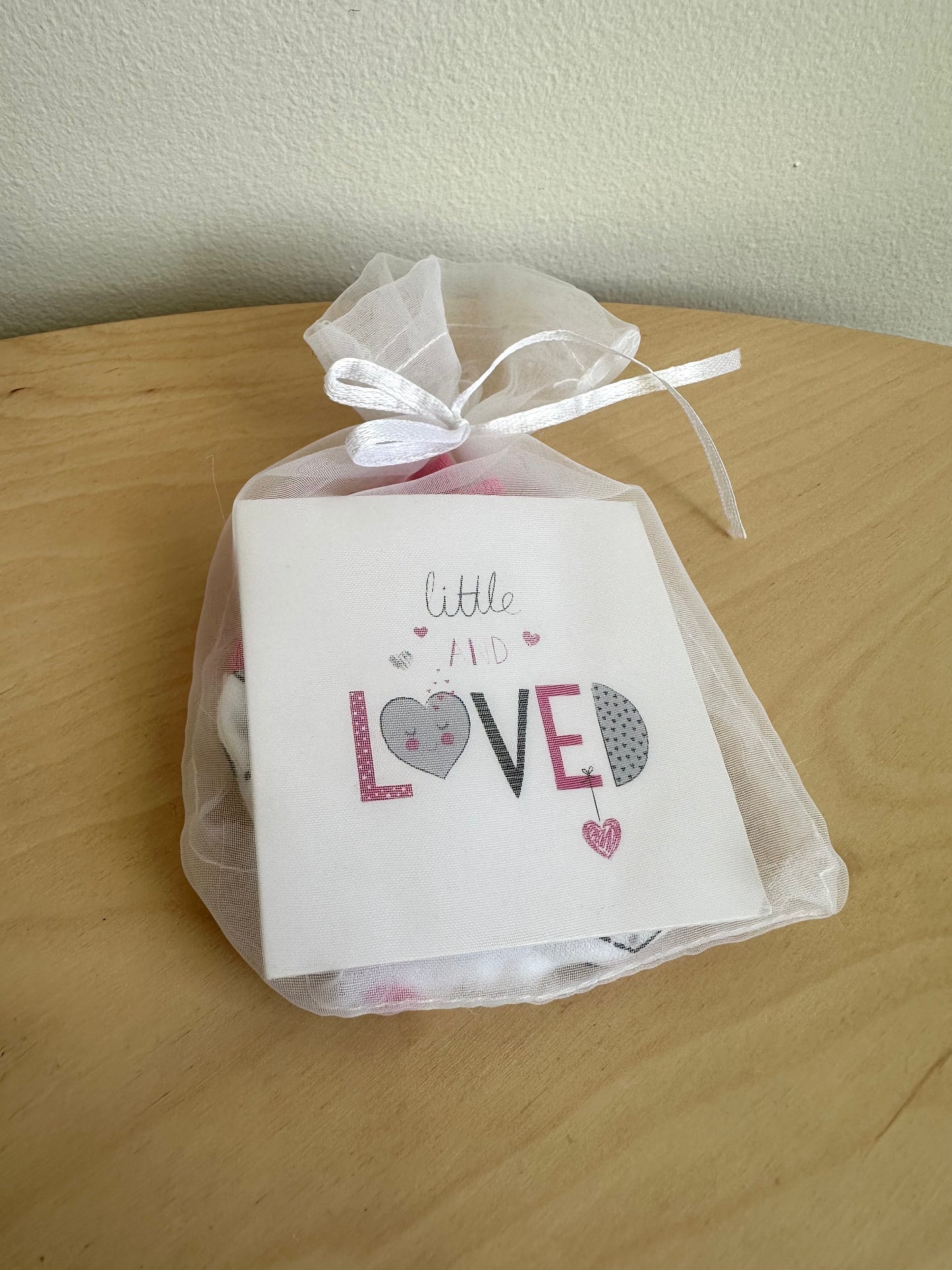 Pink Heart Mits / 0-3m