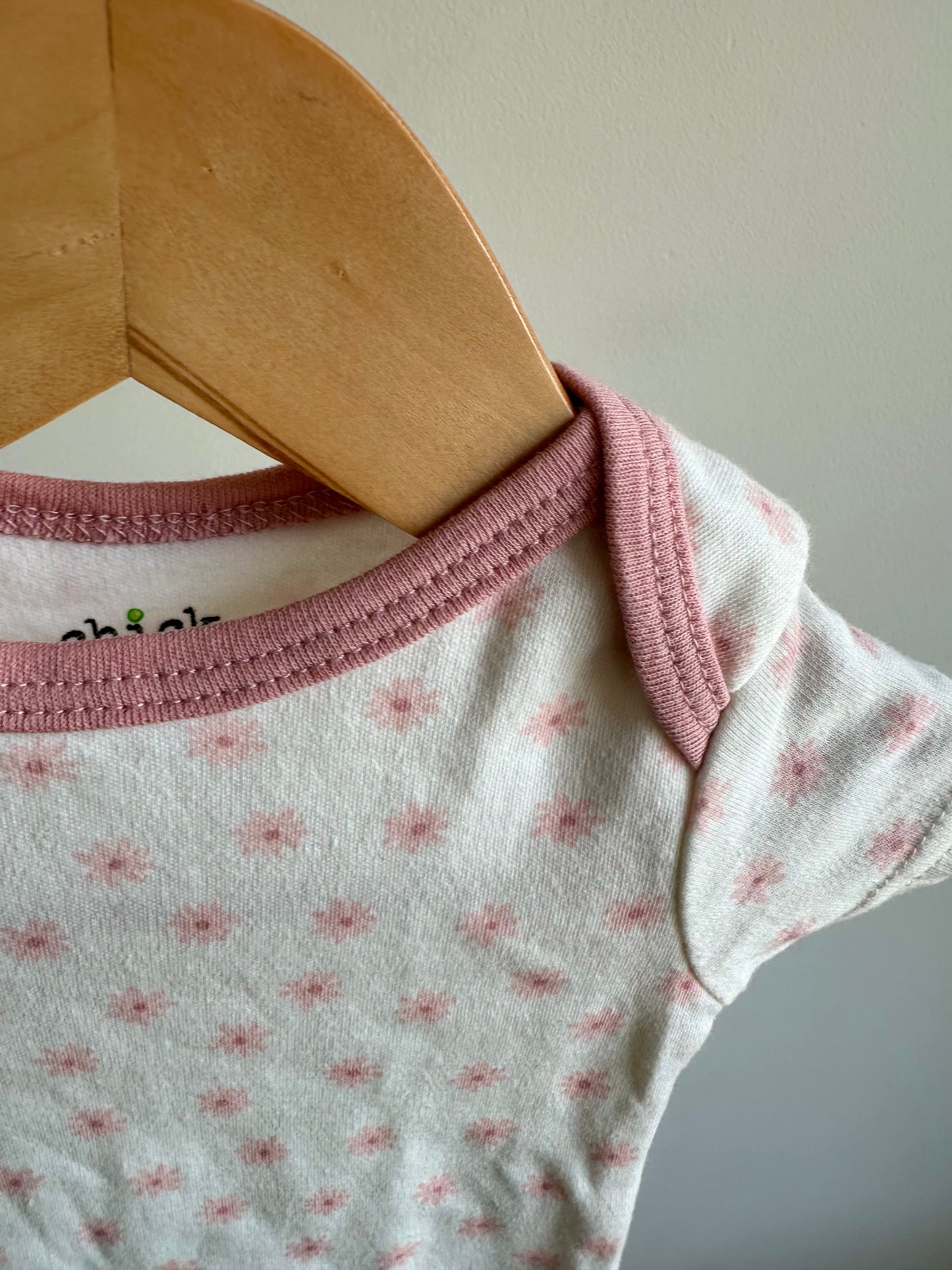 Pink Trim Floral Bodysuit / 3m