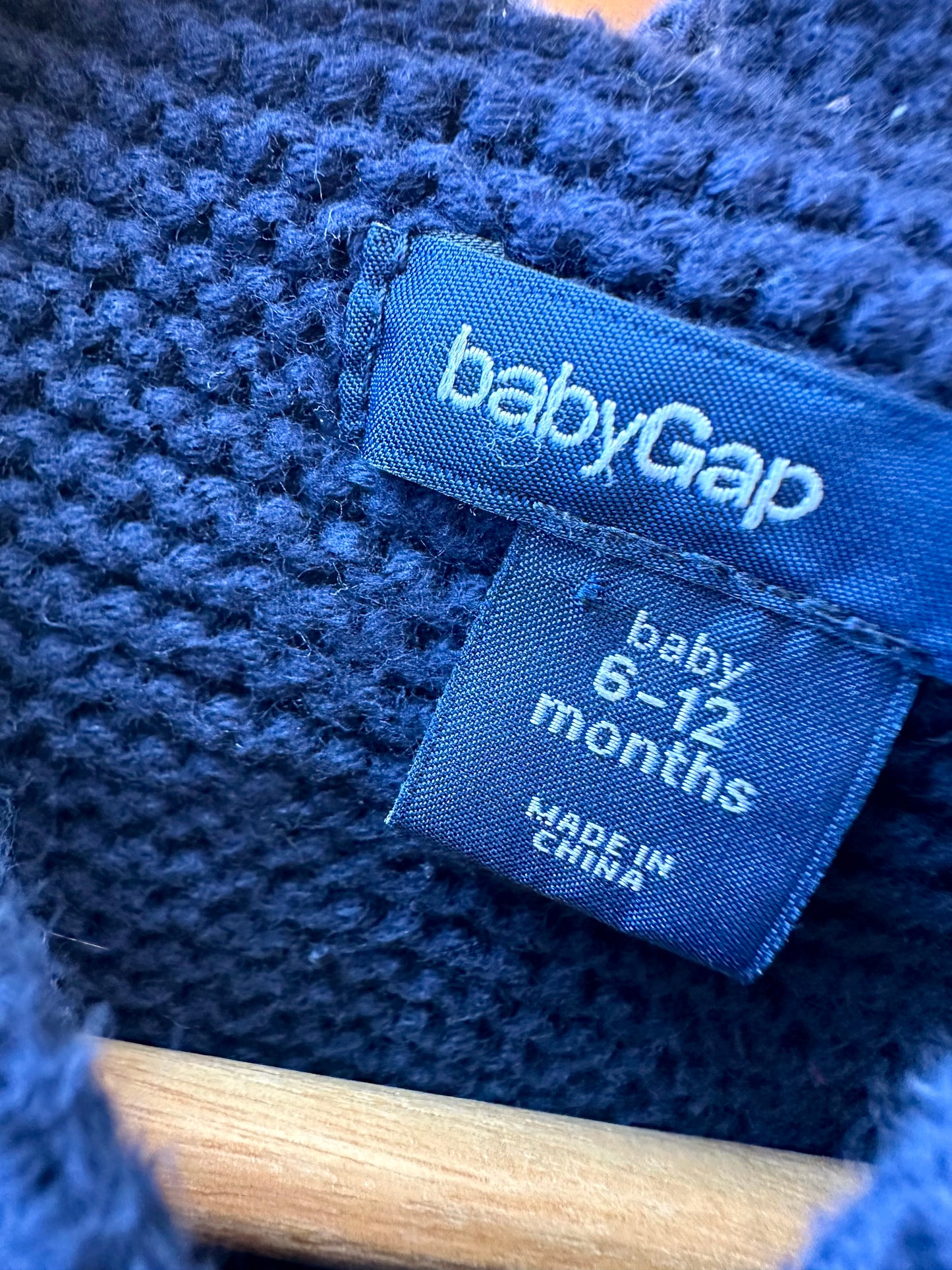 Gap Navy Hood Sweater / 6-12m
