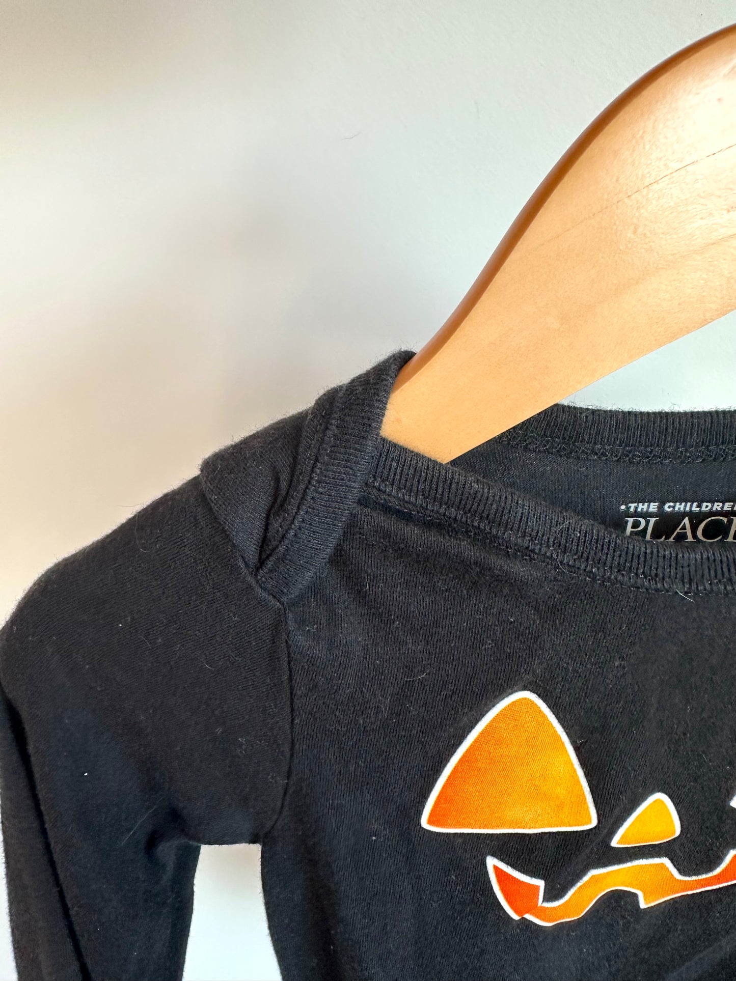 Black Pumpkin Face Bodysuit / 12-18m