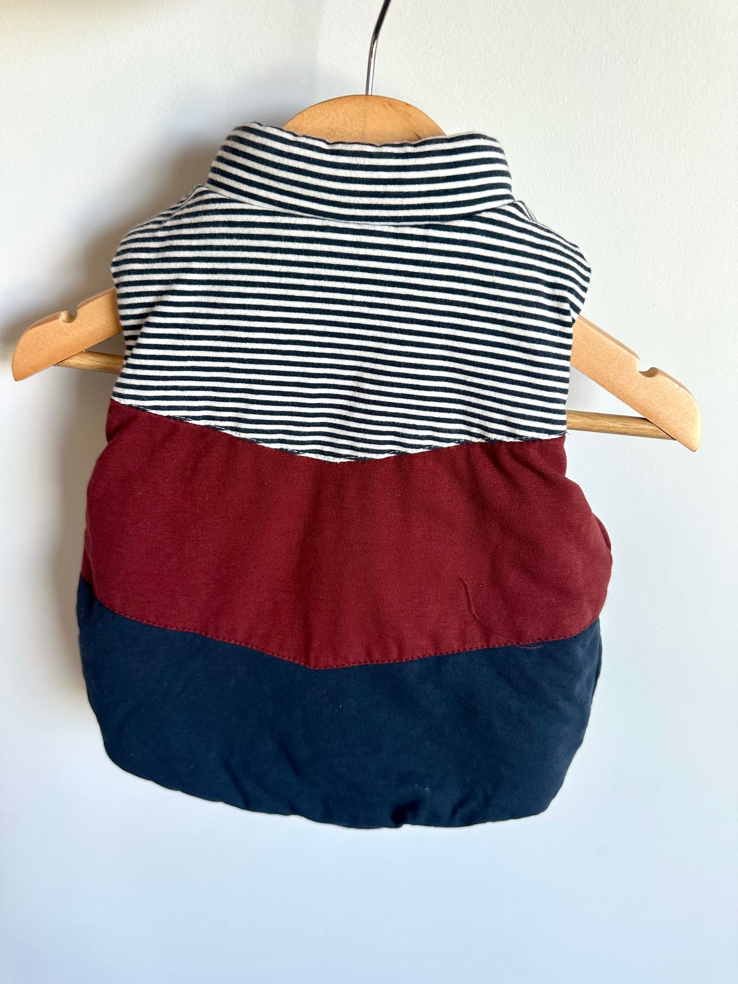 Reversible Striped + Grey Vest / 6m?