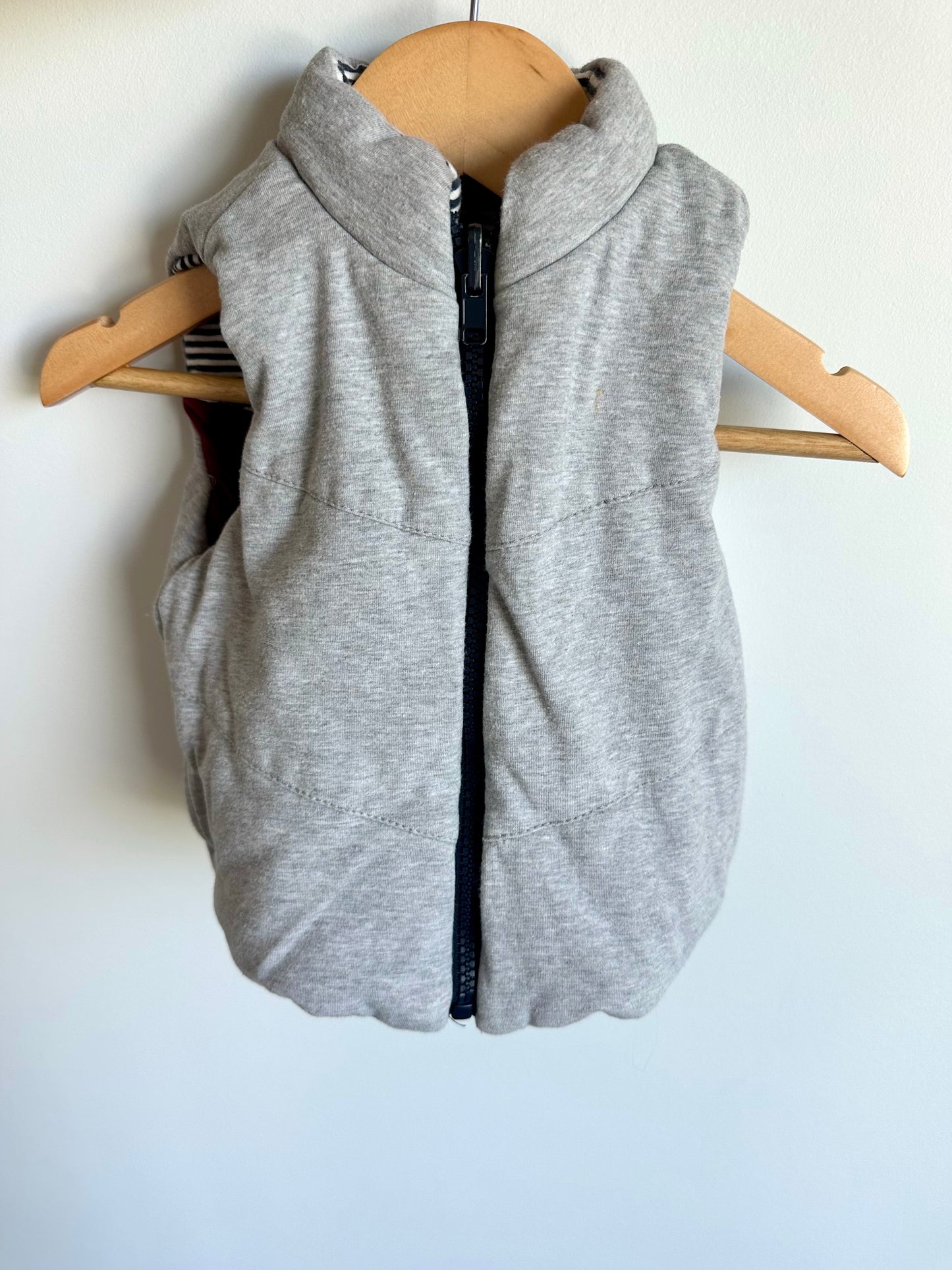 Reversible Striped + Grey Vest / 6m?