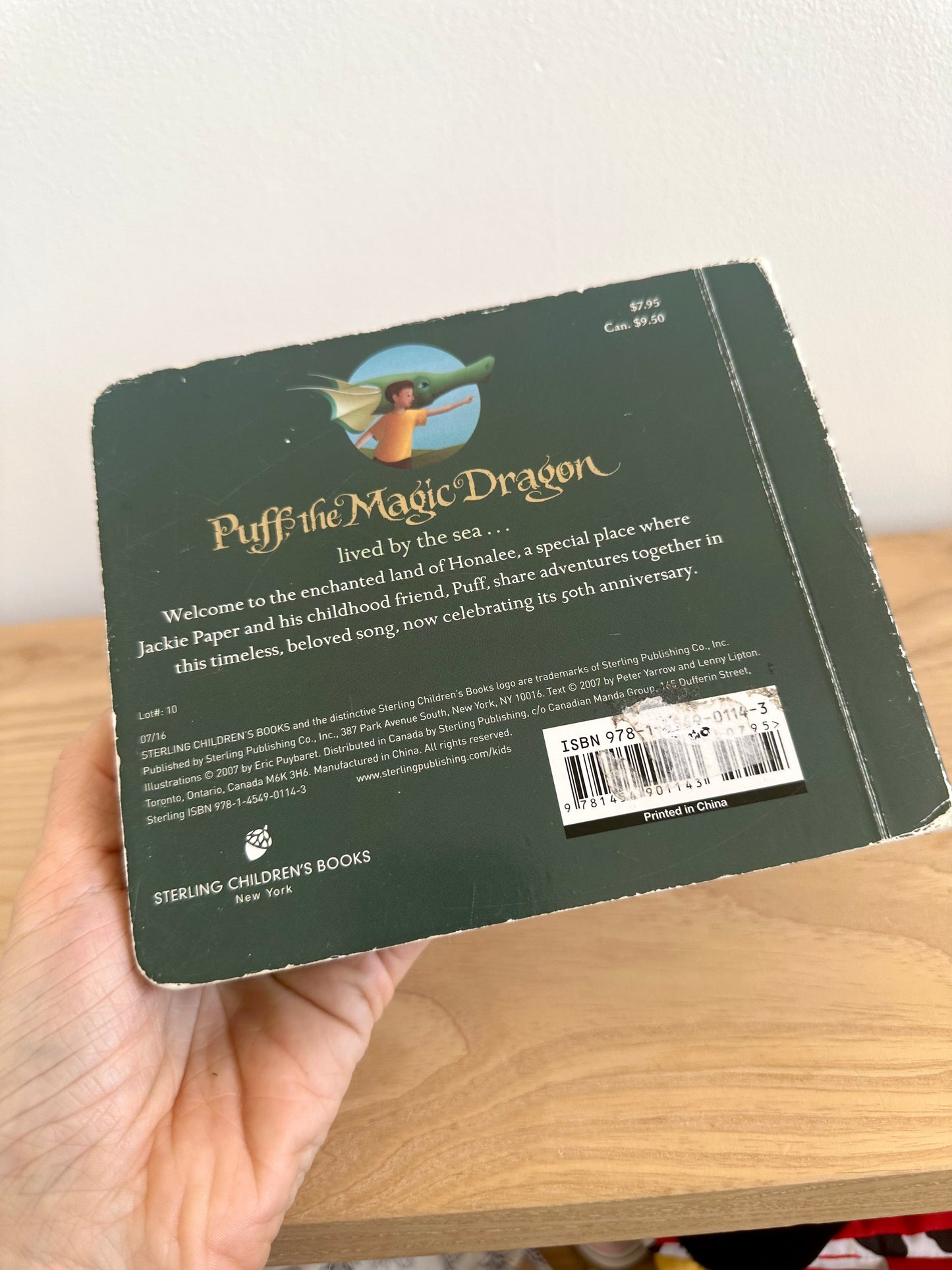 Puff The Magic Dragon Board Book / 2-5 years