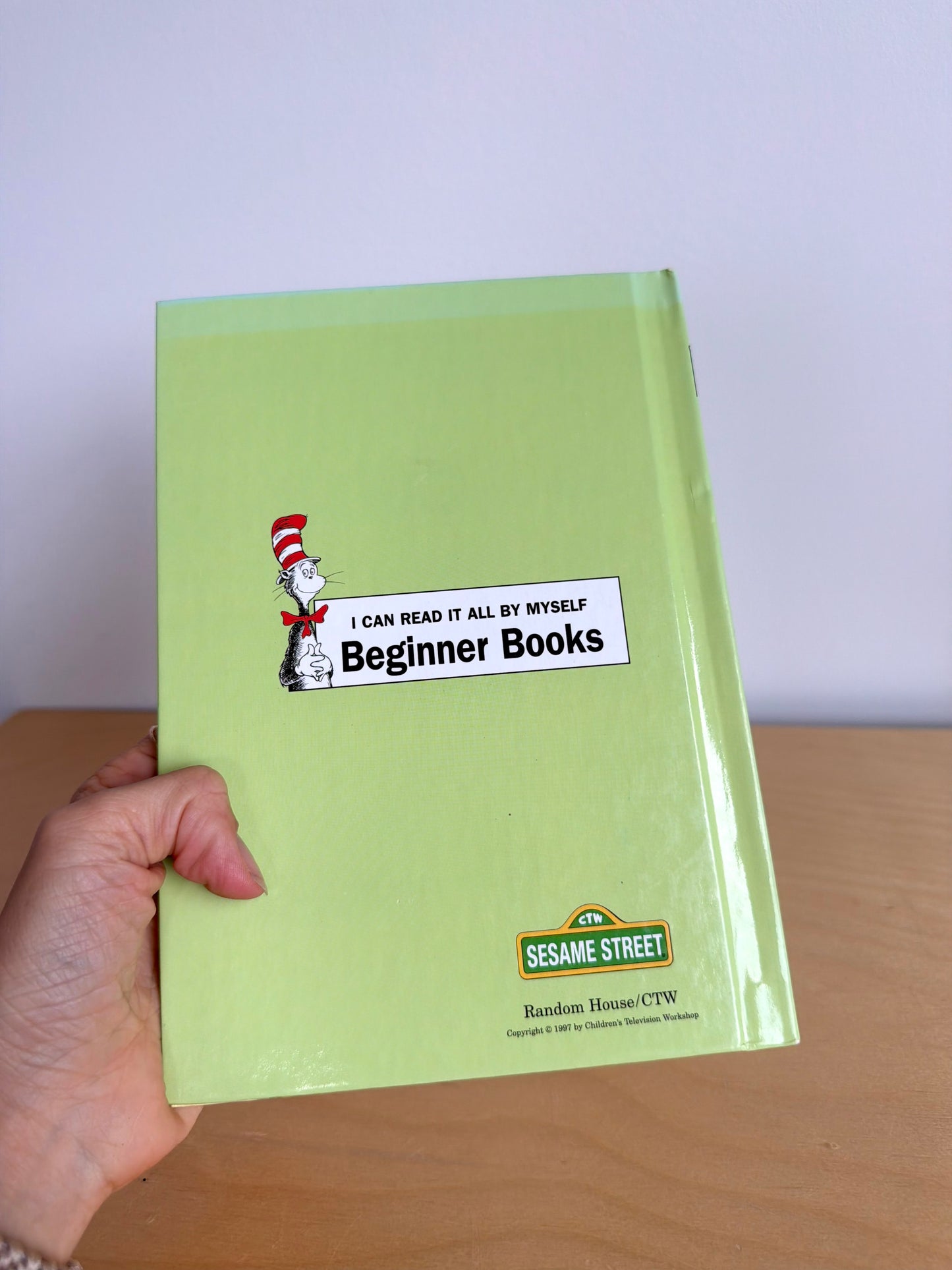 Sesame Street Hardcover Book / 4-8 years
