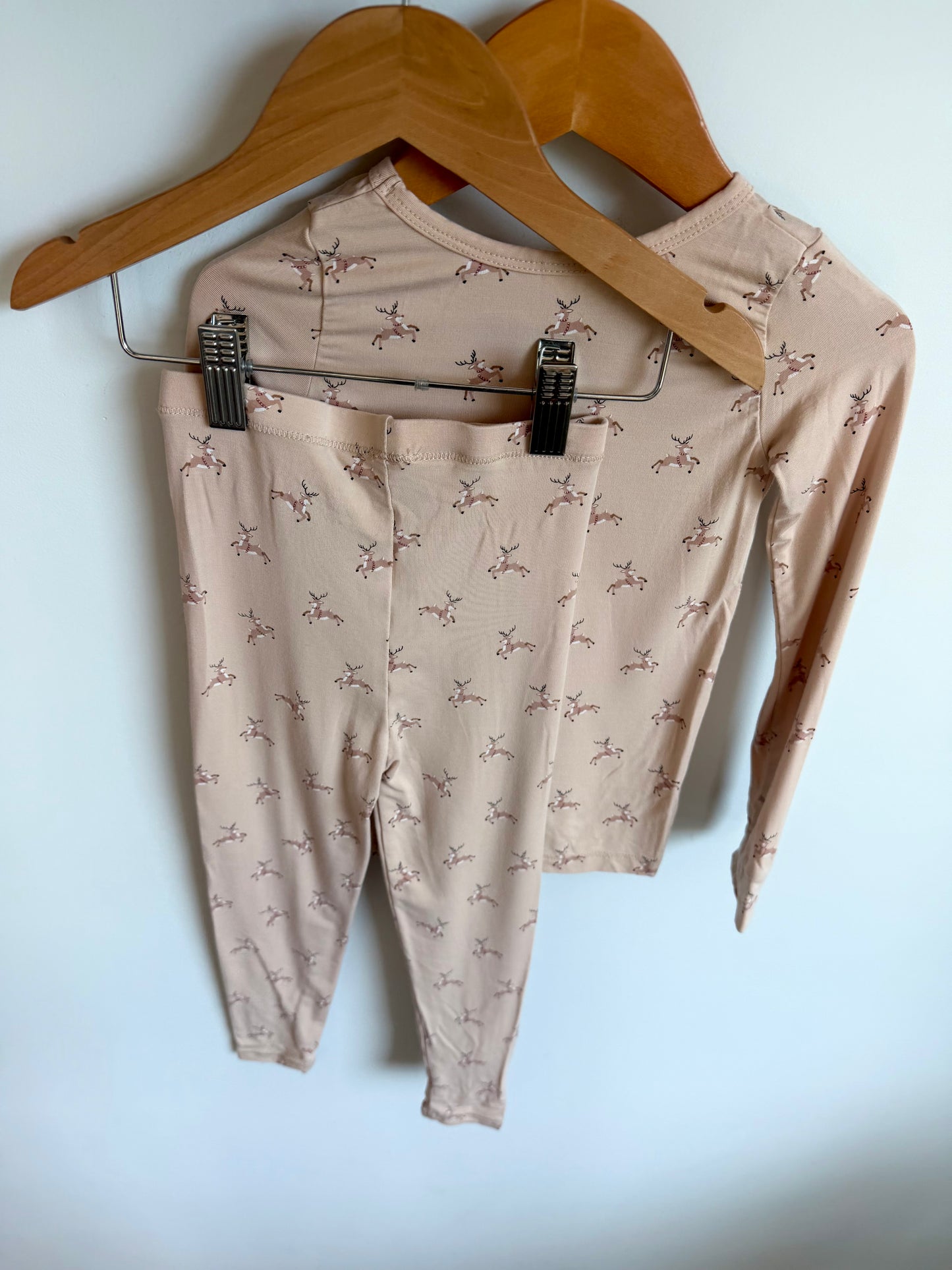 Quincy Mae Rudolph PJ Set / 4-5 years