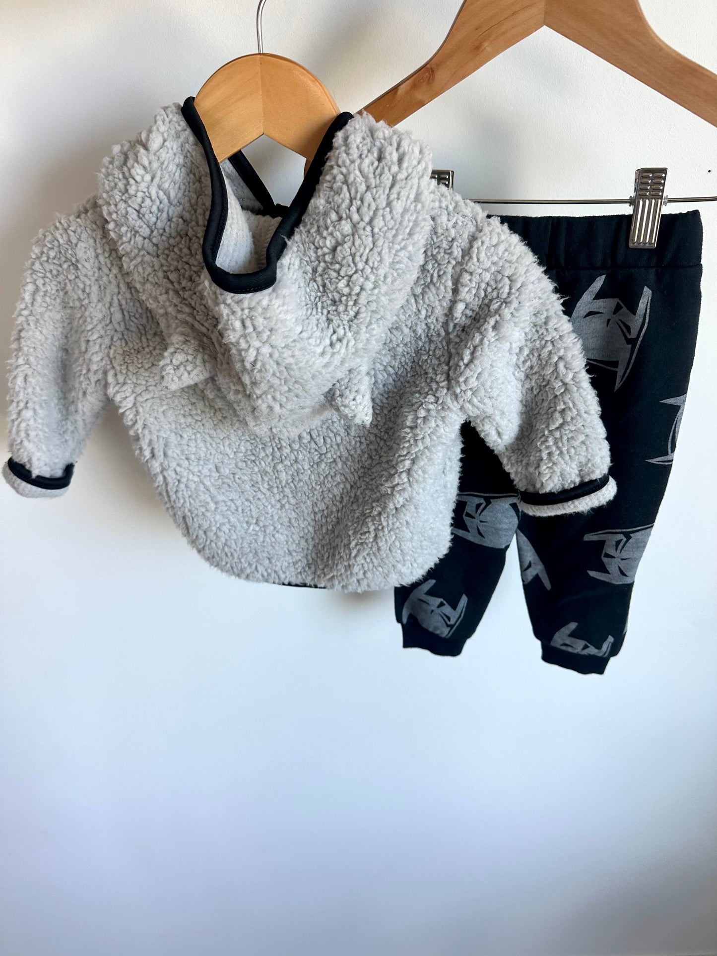 Batman Fleece Sweater with Pants Set / 3-6m