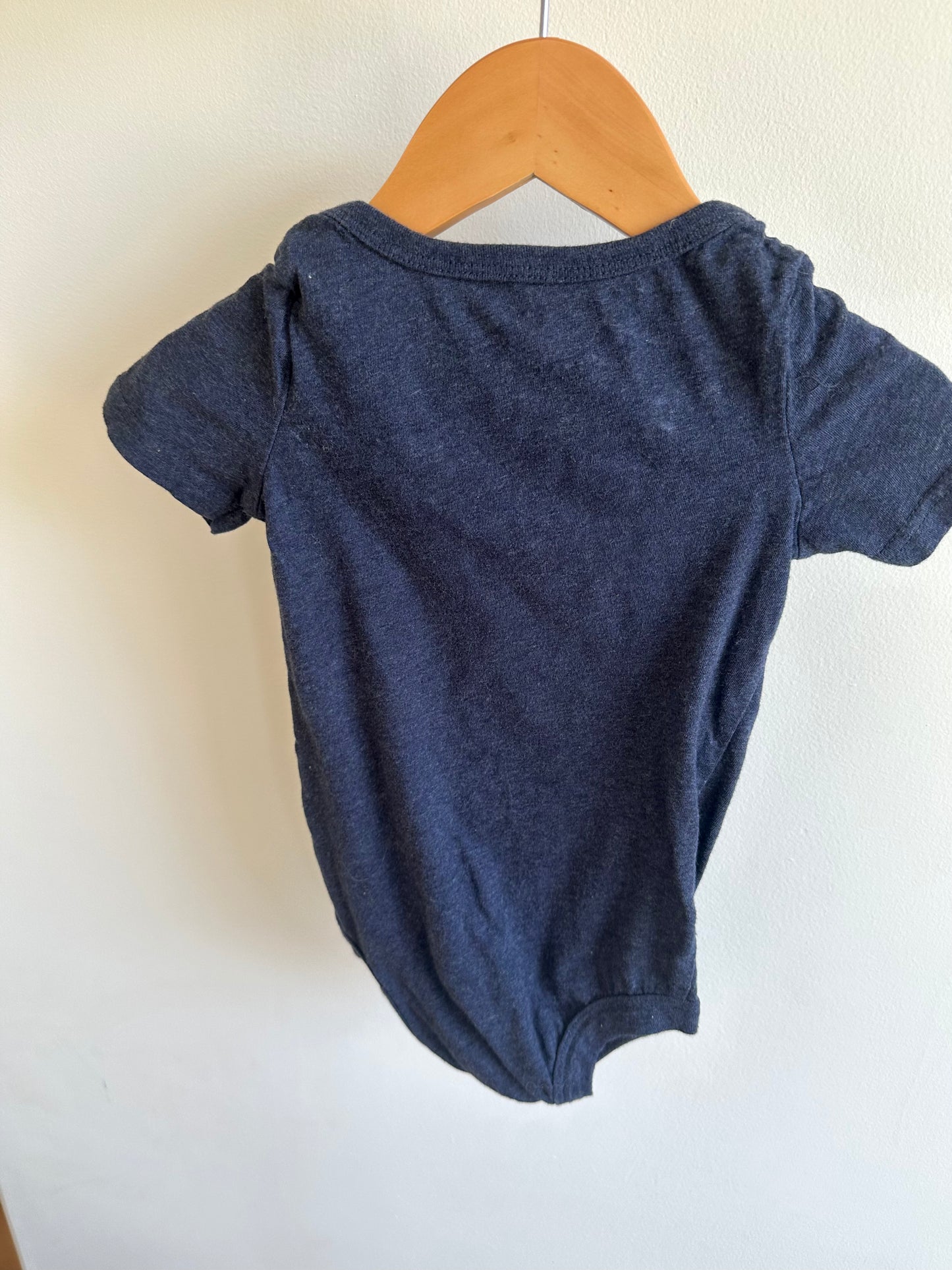 Hoppy Easter Bodysuit / 18-24m