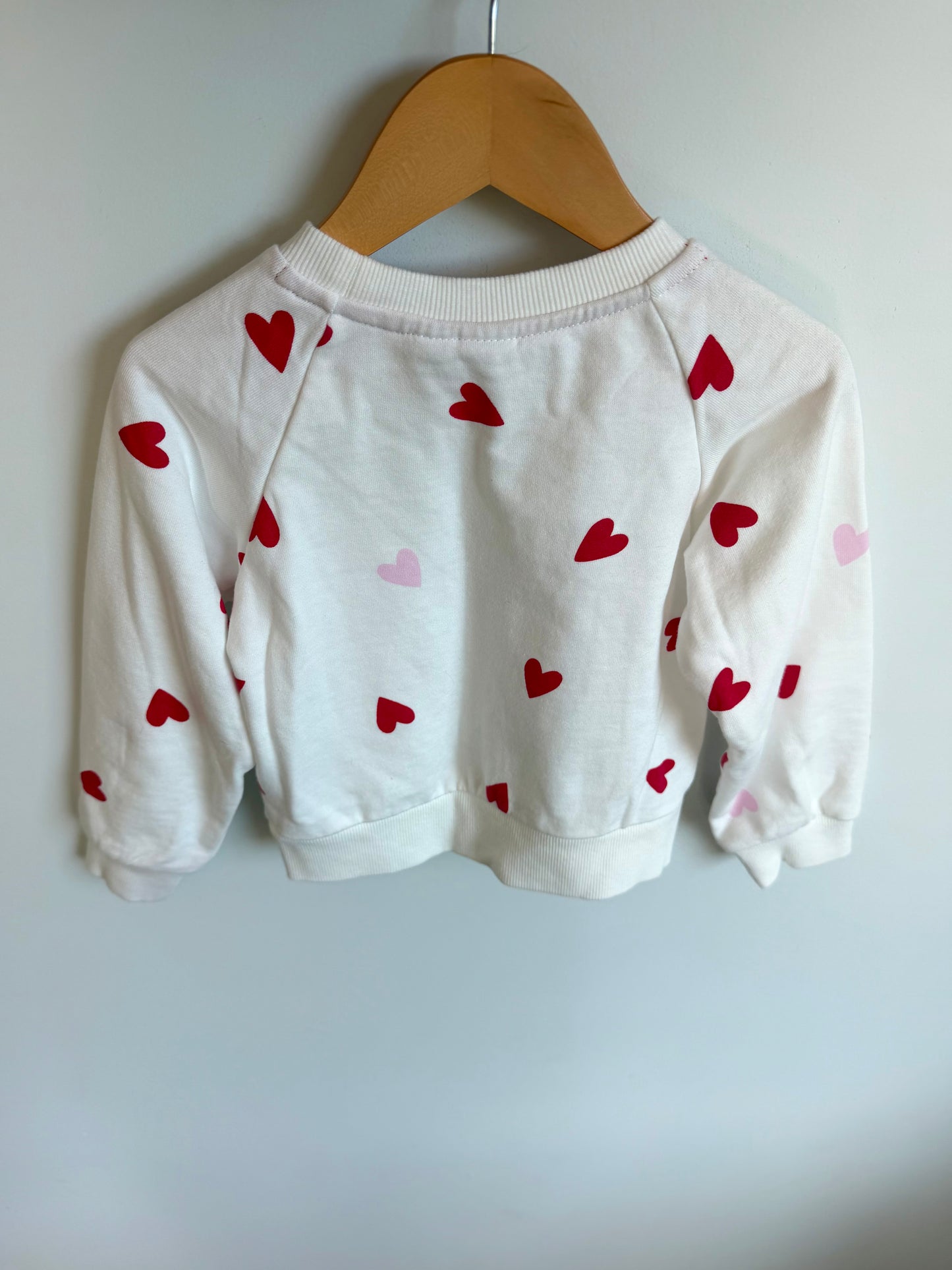 Gap Hearts Crewneck / 4-5T