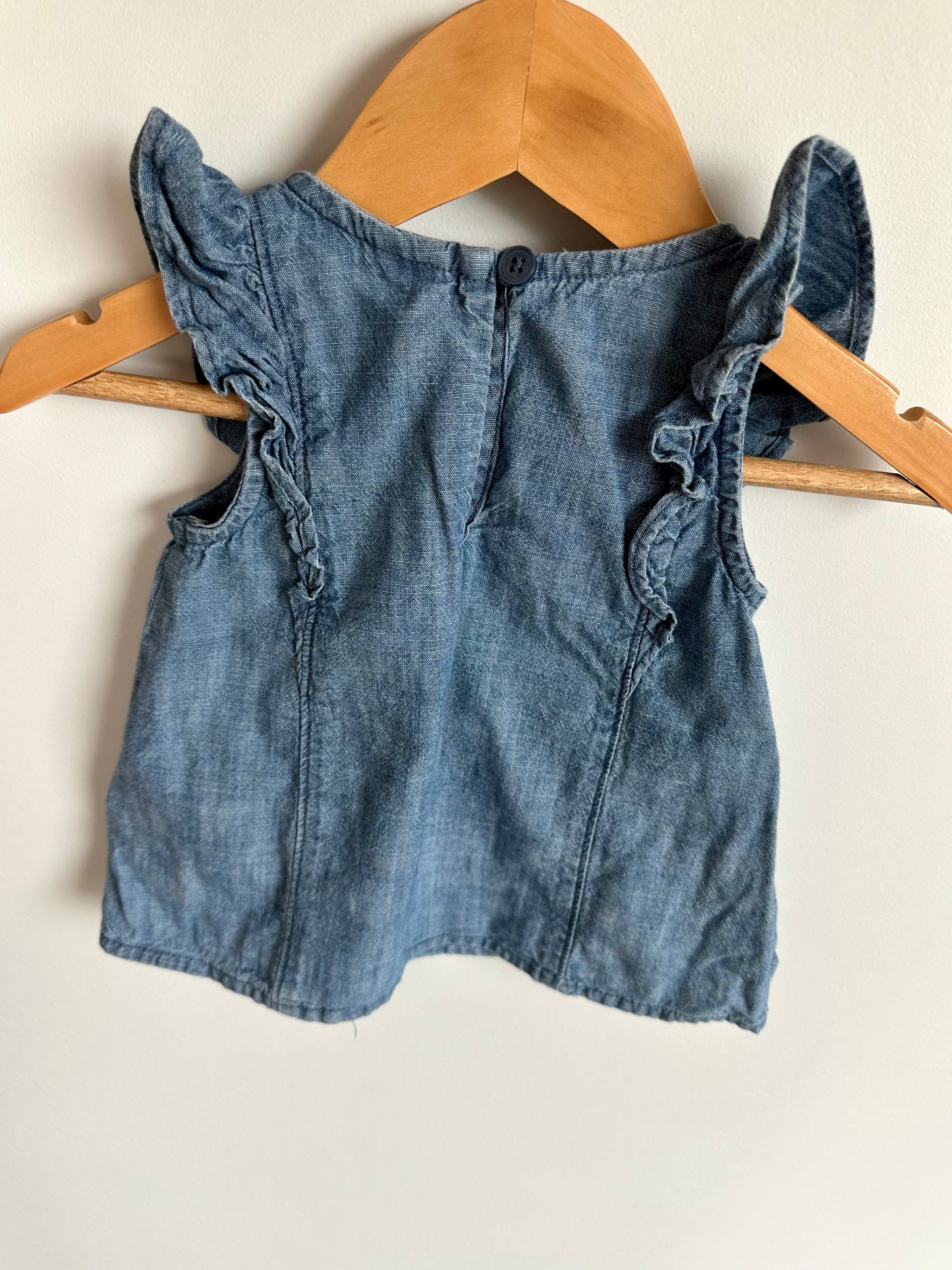 Chambray Ruffle Top / 12-18m