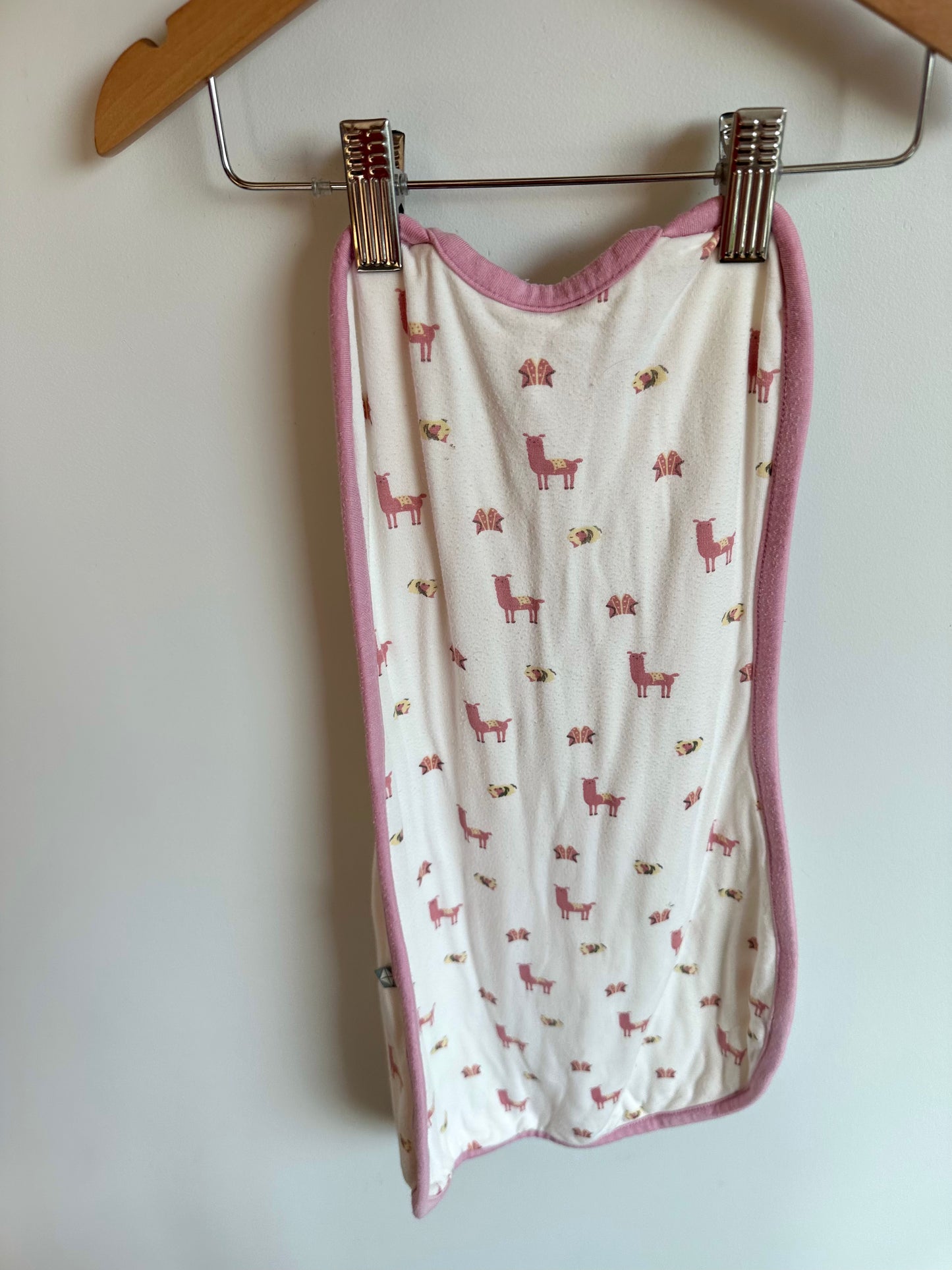 Kyte Pink Llama Bamboo Swaddle (PLAY) / 0-3m