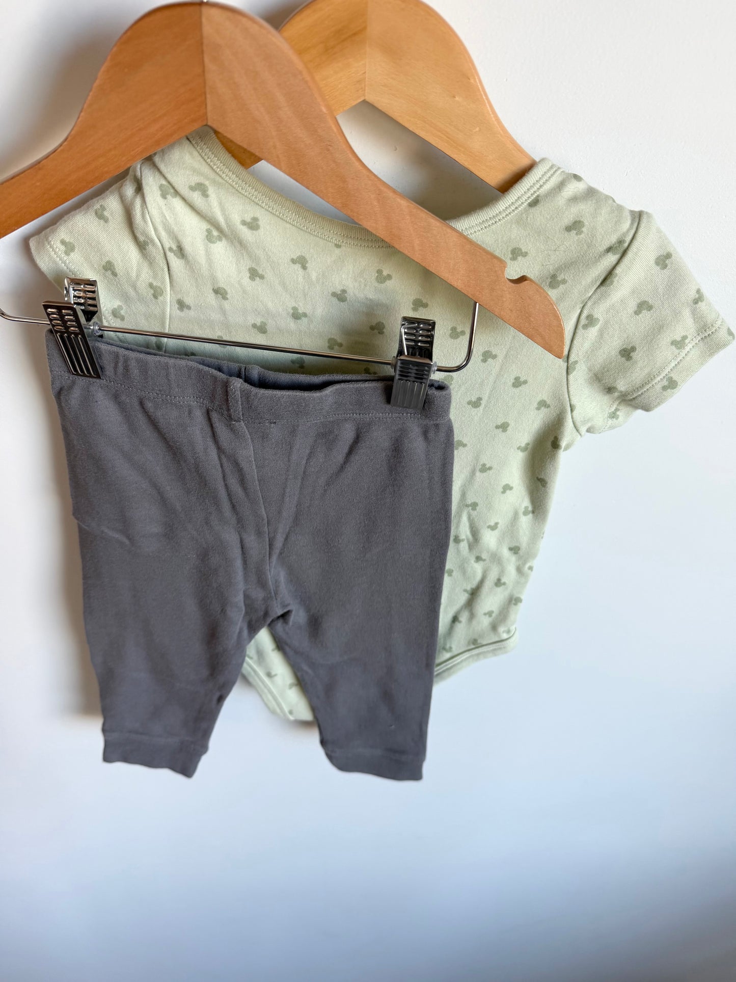 Mickey + Pluto Bodysuit + Pants Set / 12m