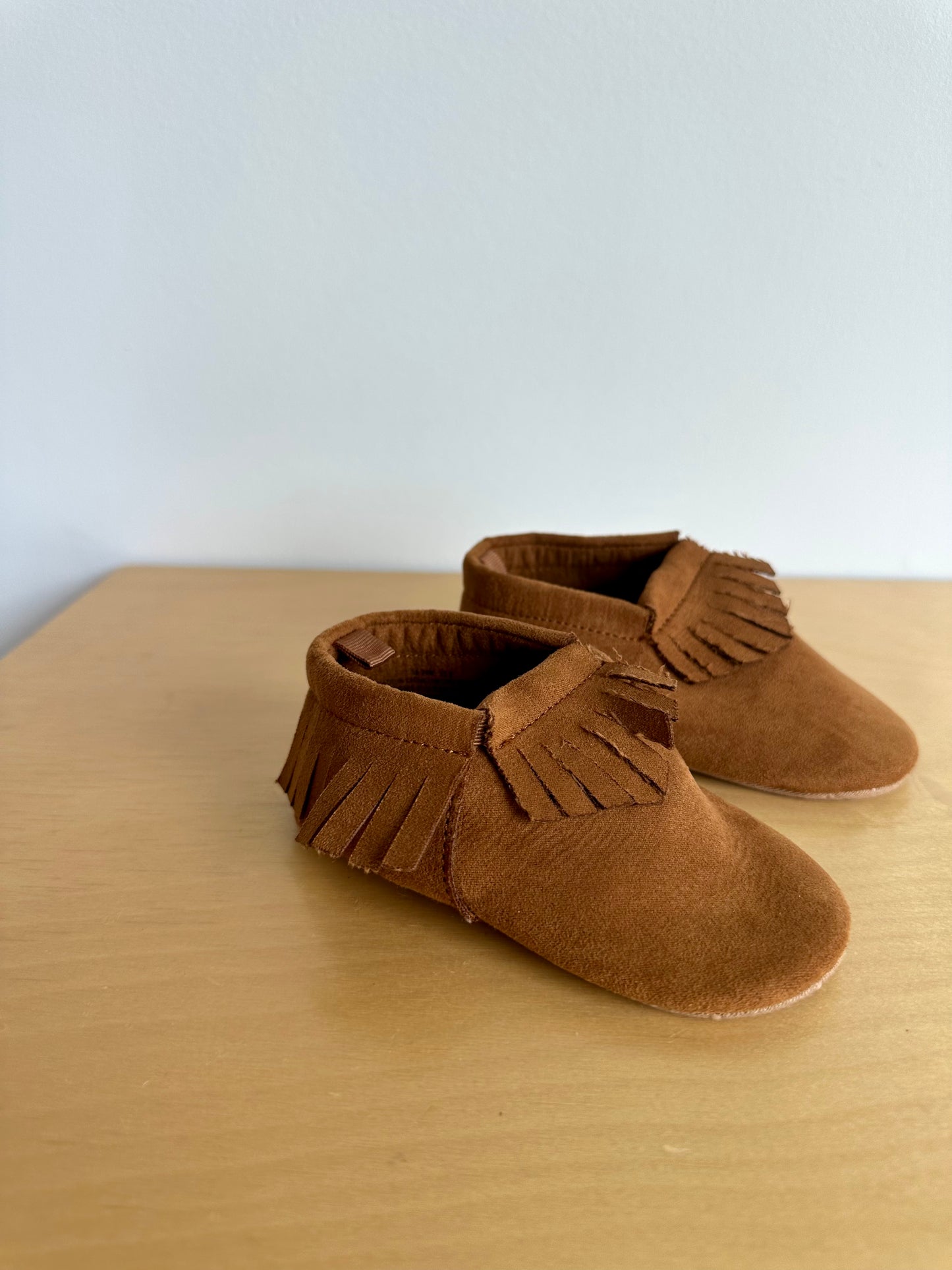 Brown Tassle Soft Sole Slippers / 18-24m