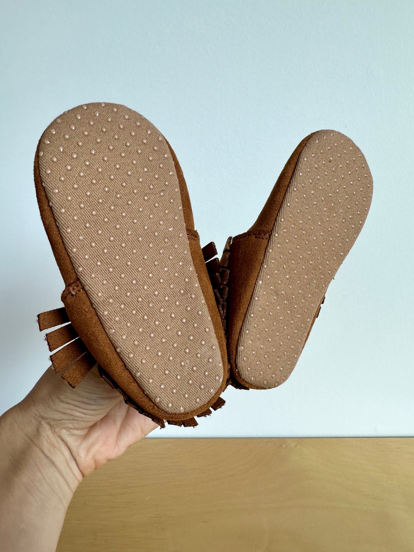 Brown Tassle Soft Sole Slippers / 18-24m