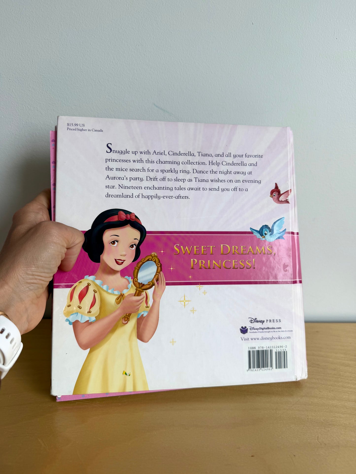 Large Disney Princess Bedtime Stories Hardcover Book (No Shipping) / 3-6 years