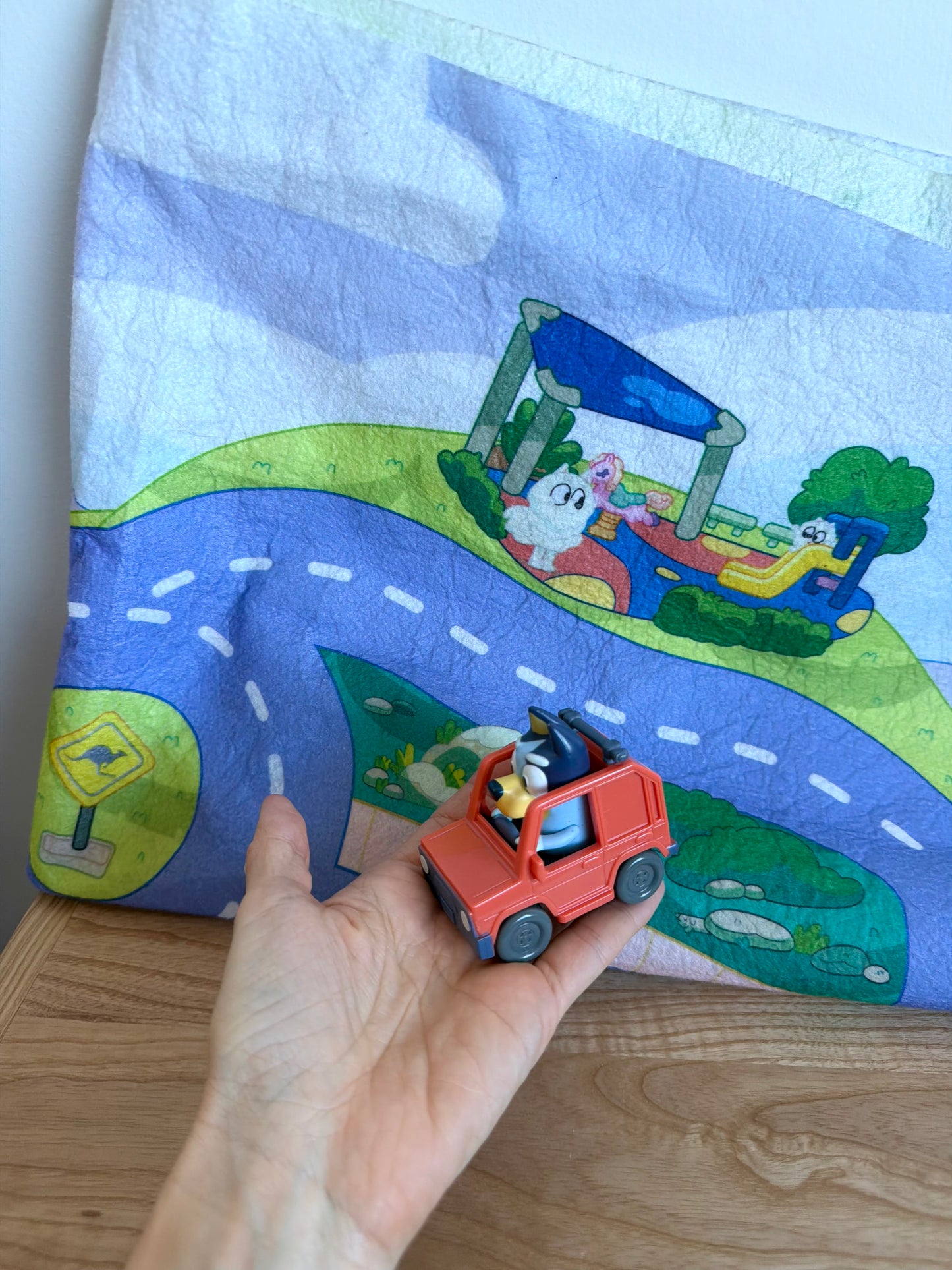 Bluey Mat Map + Car (No Shipping)